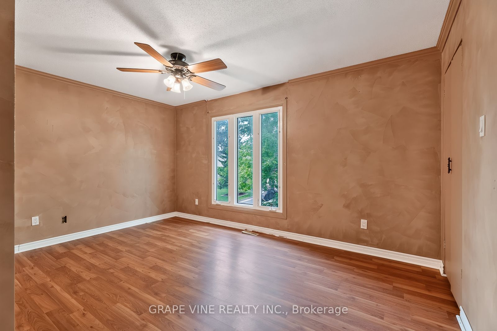 108 Fieldgate Drive Property Photo 18