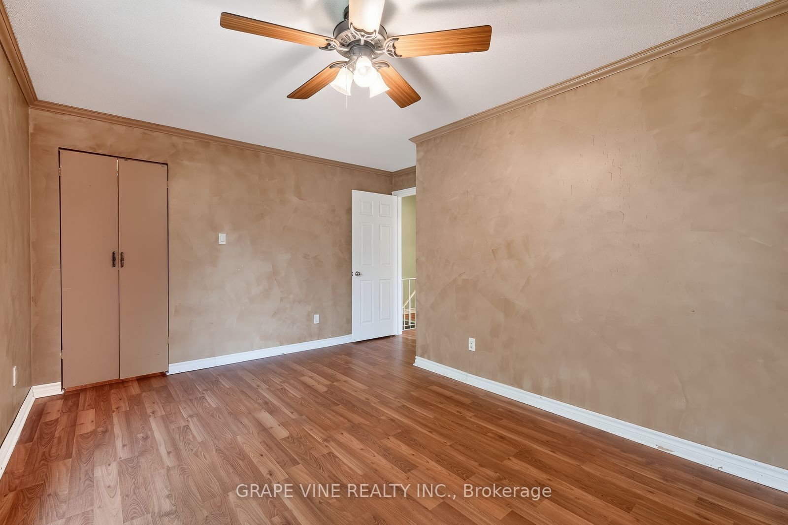 108 Fieldgate Drive Property Photo 19