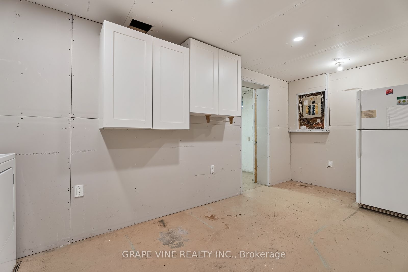108 Fieldgate Drive Property Photo 31