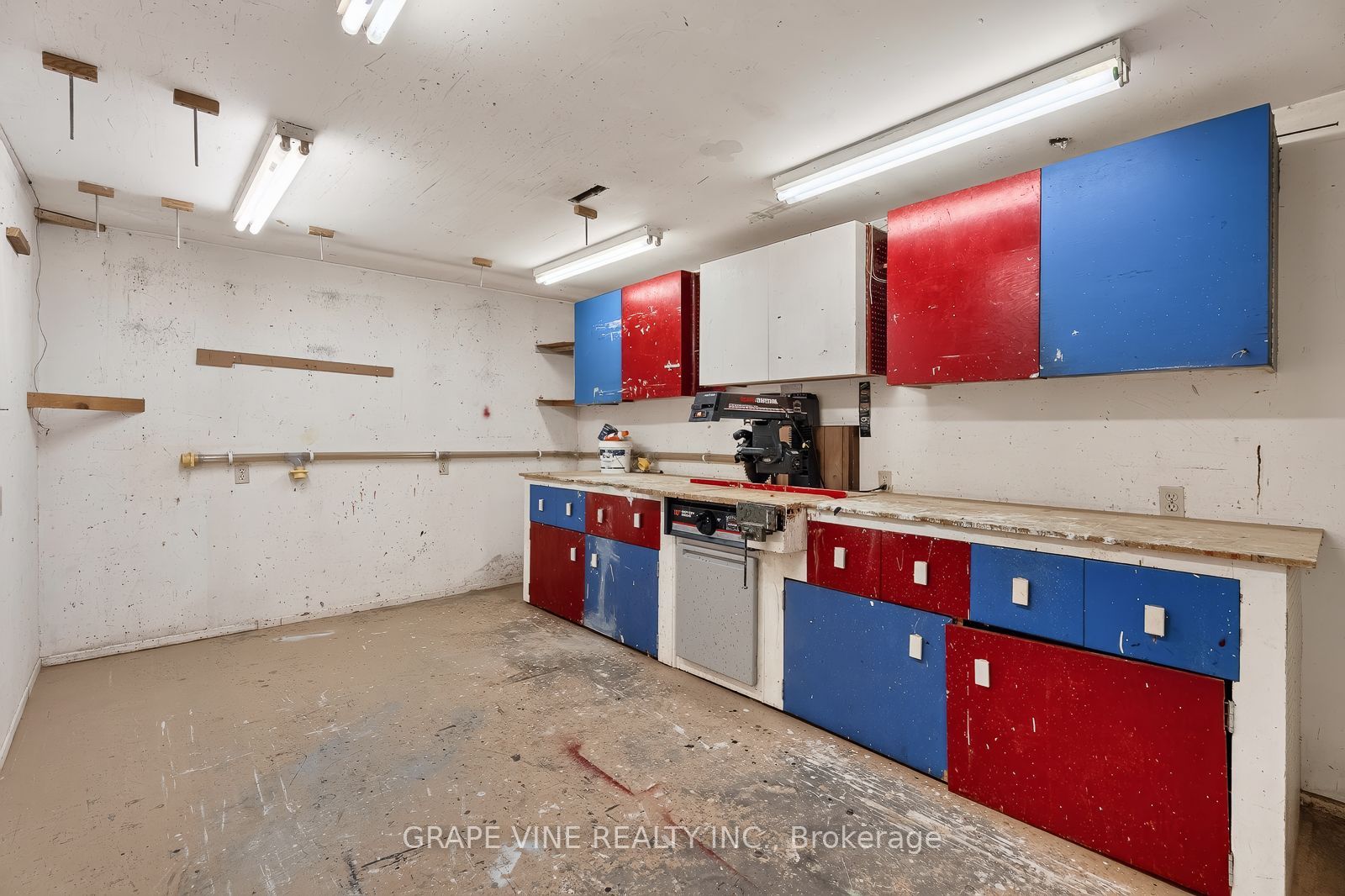 108 Fieldgate Drive Property Photo 32