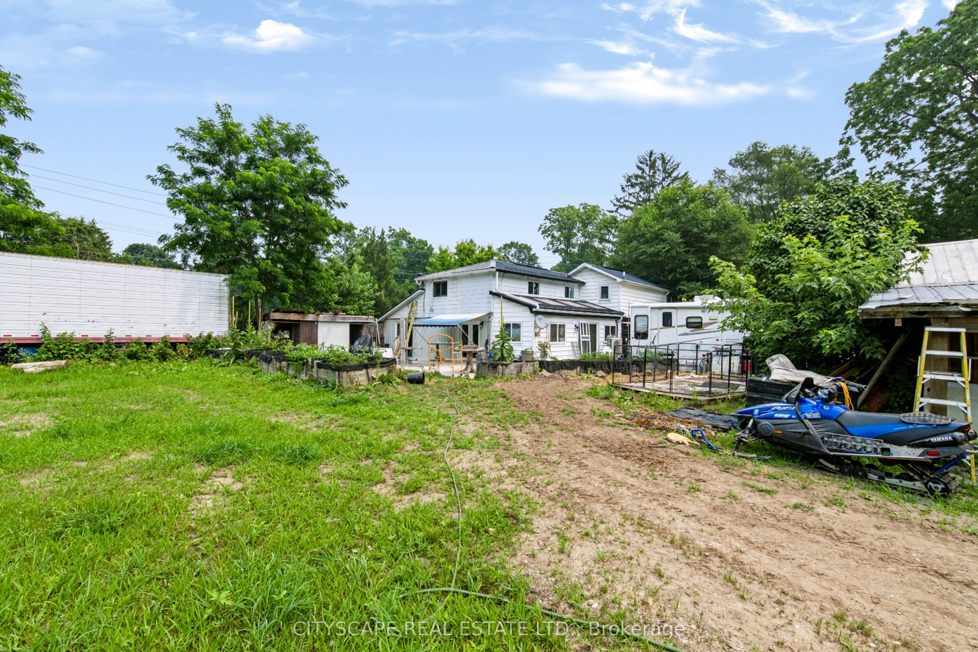 12 Enos Street Property Photo 9