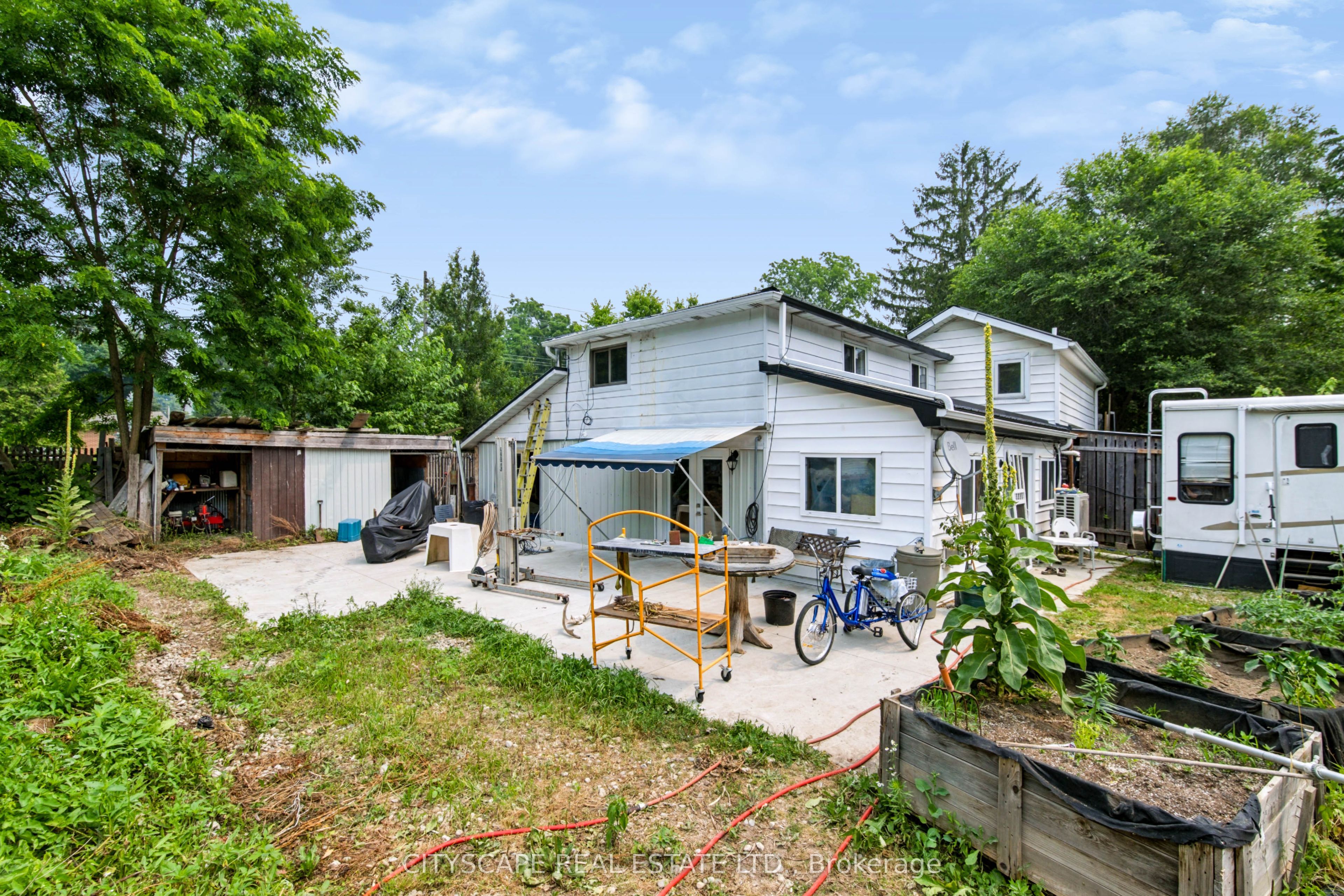 12 Enos Street Property Photo 10