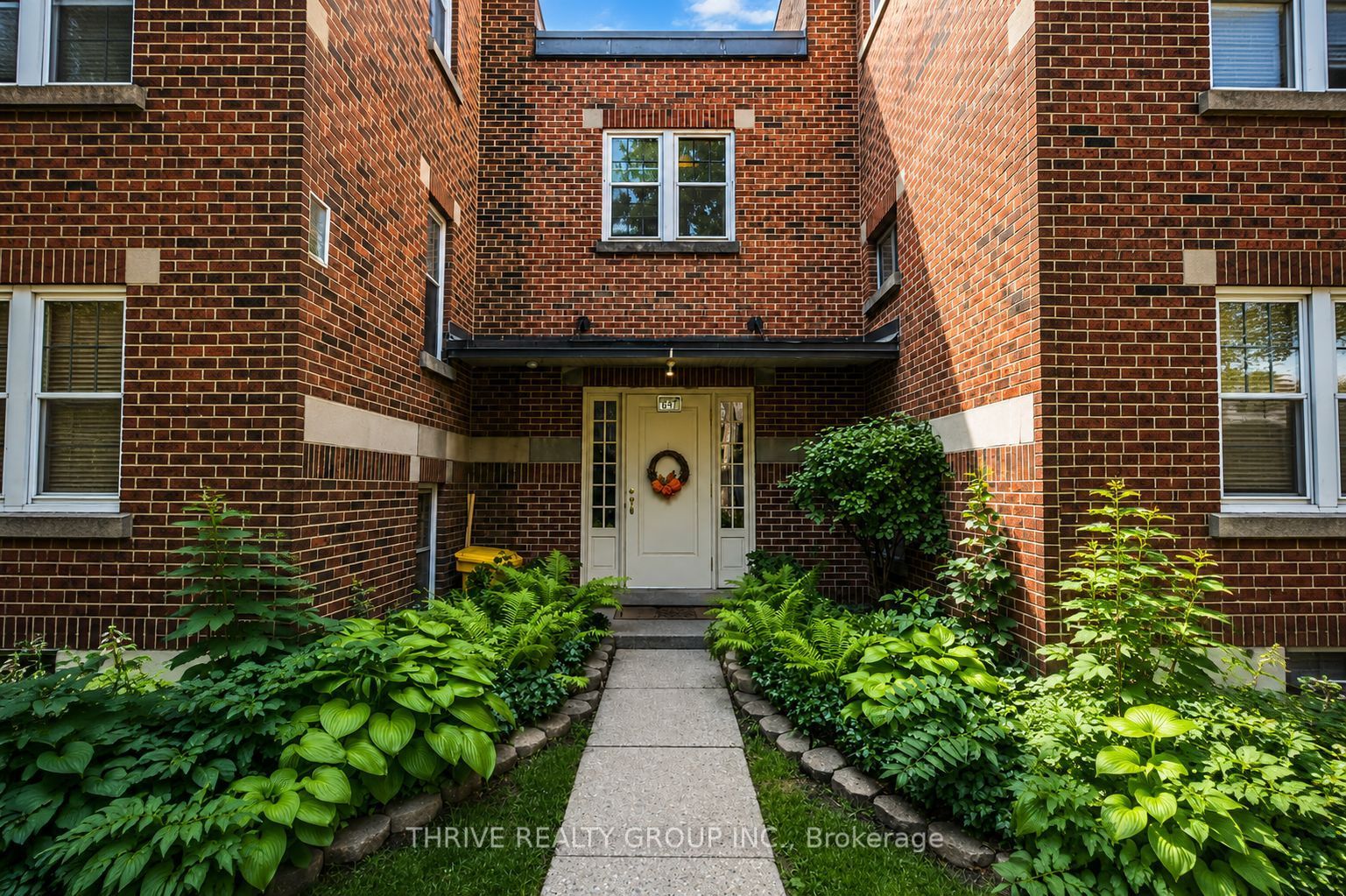 50 Ridout Street S 35 Property Photo 2