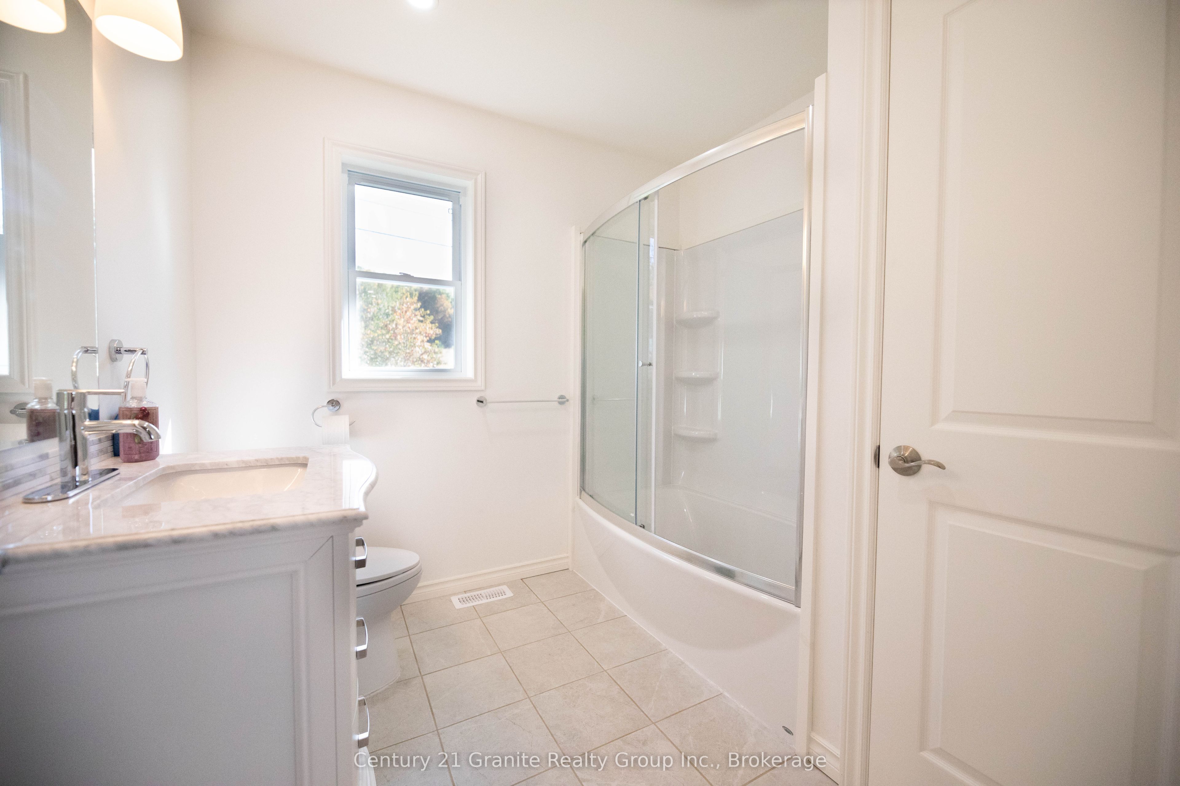 1160 Kennisis Lake Road Property Photo 13