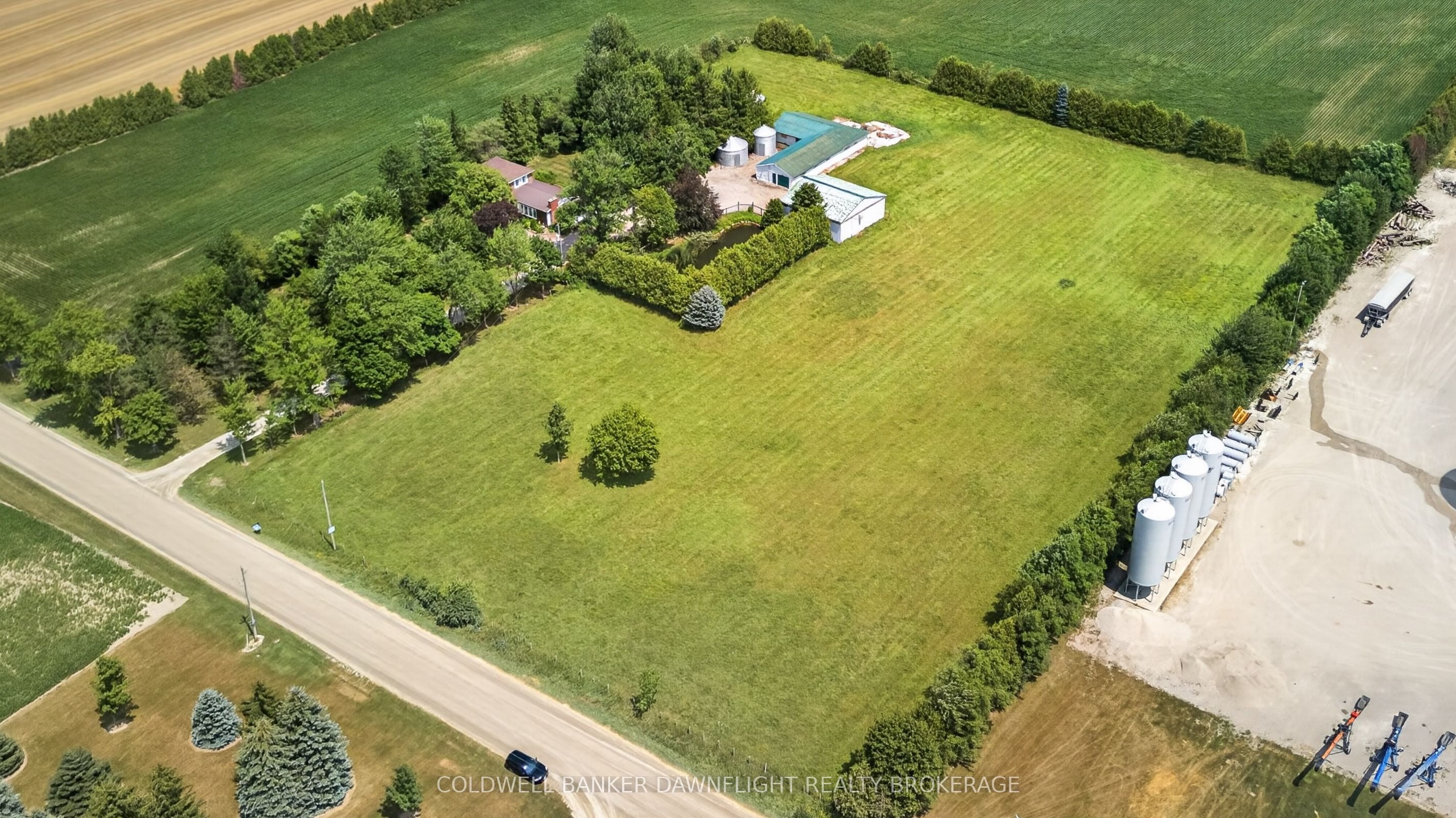 33990 Roman Line Property Photo 43