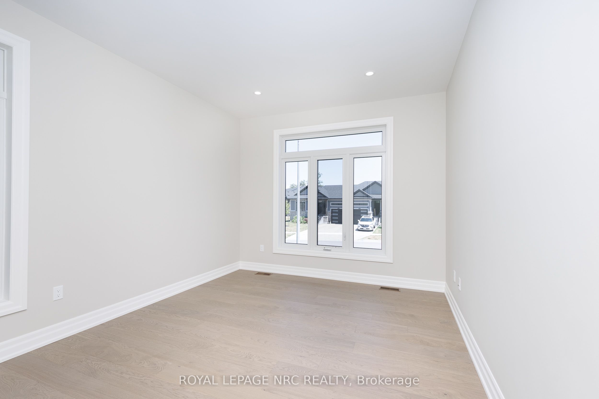 270 Lancaster Drive Property Photo 19