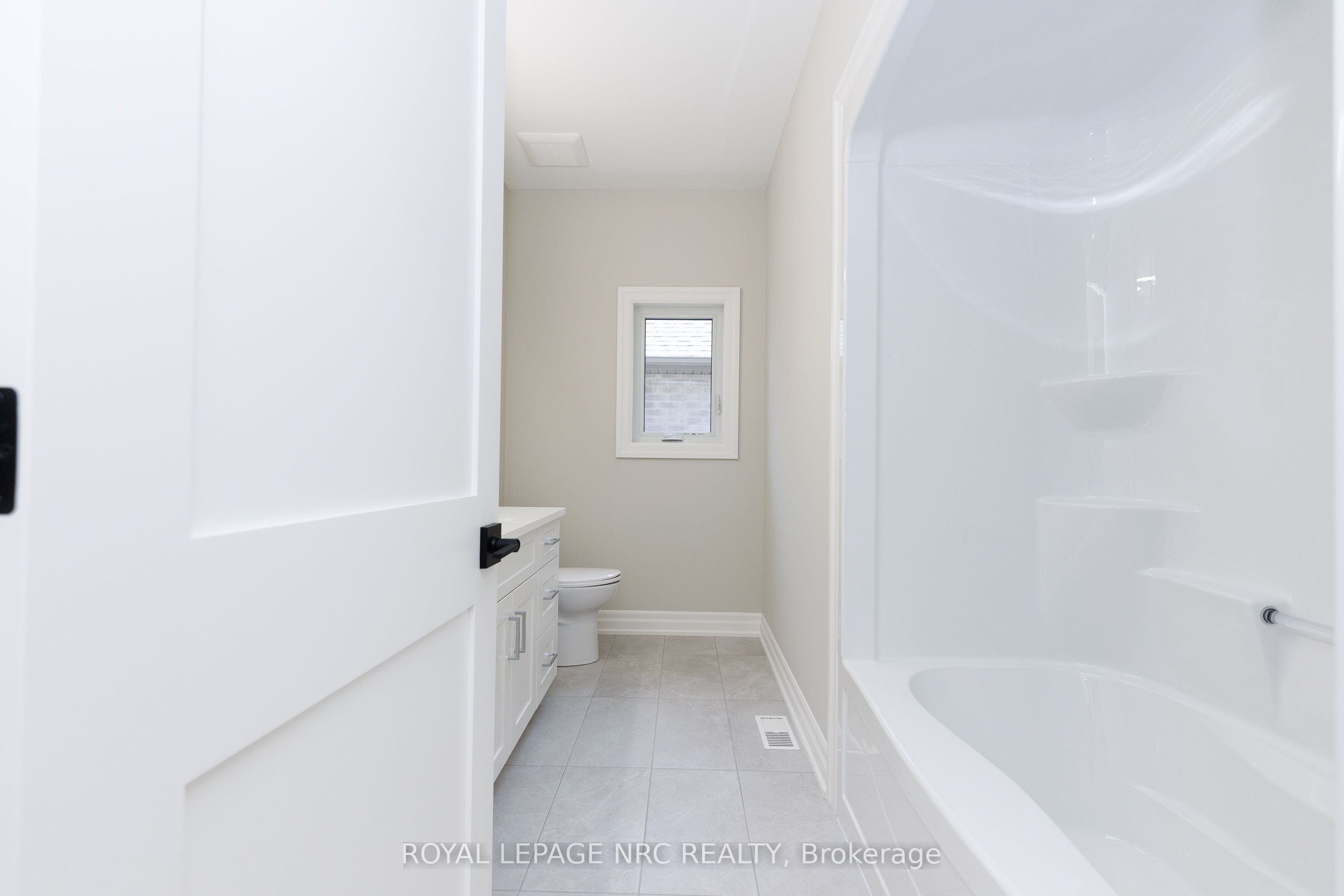 270 Lancaster Drive Property Photo 26