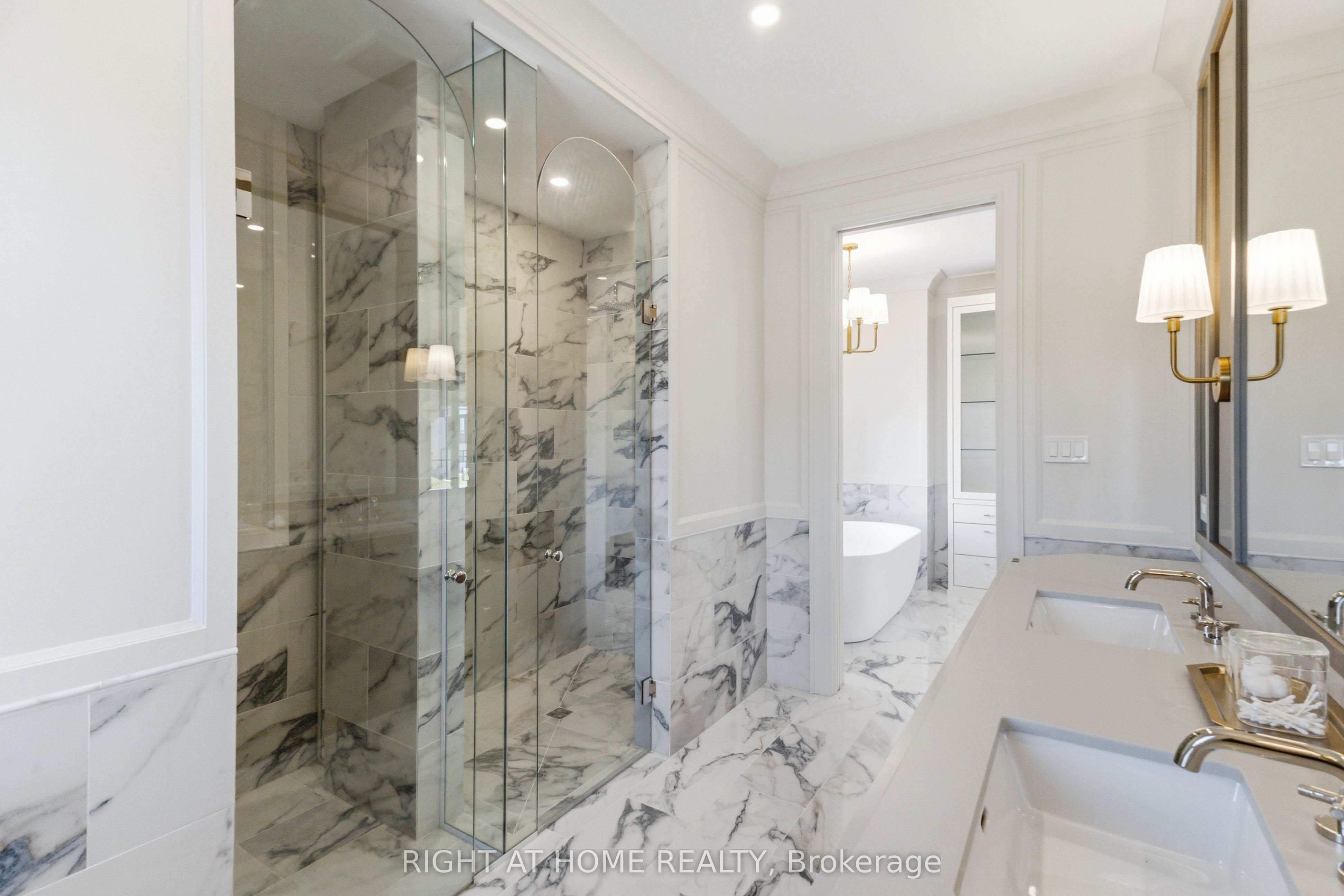 326 Manhattan Drive Property Photo 40