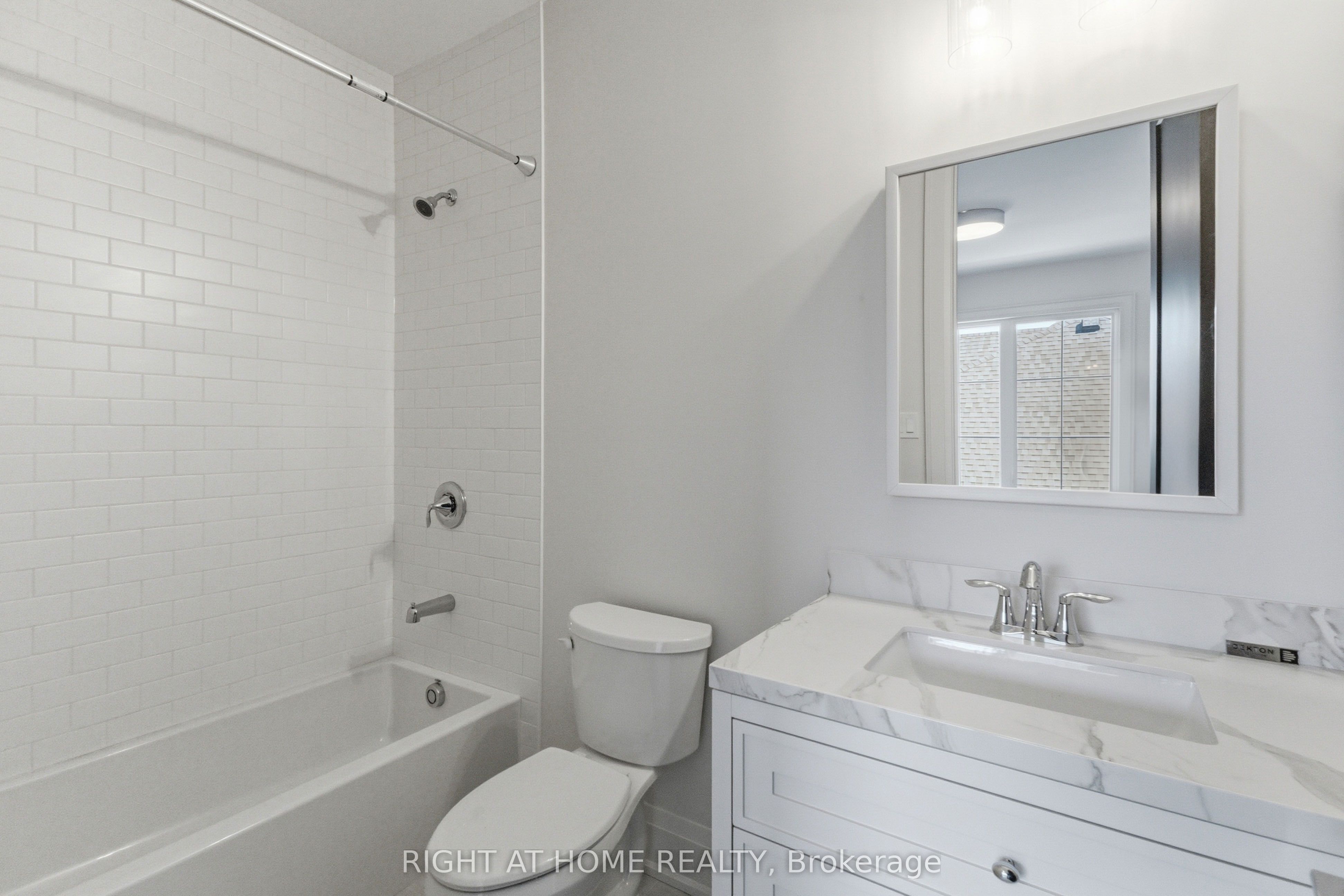 326 Manhattan Drive Property Photo 42