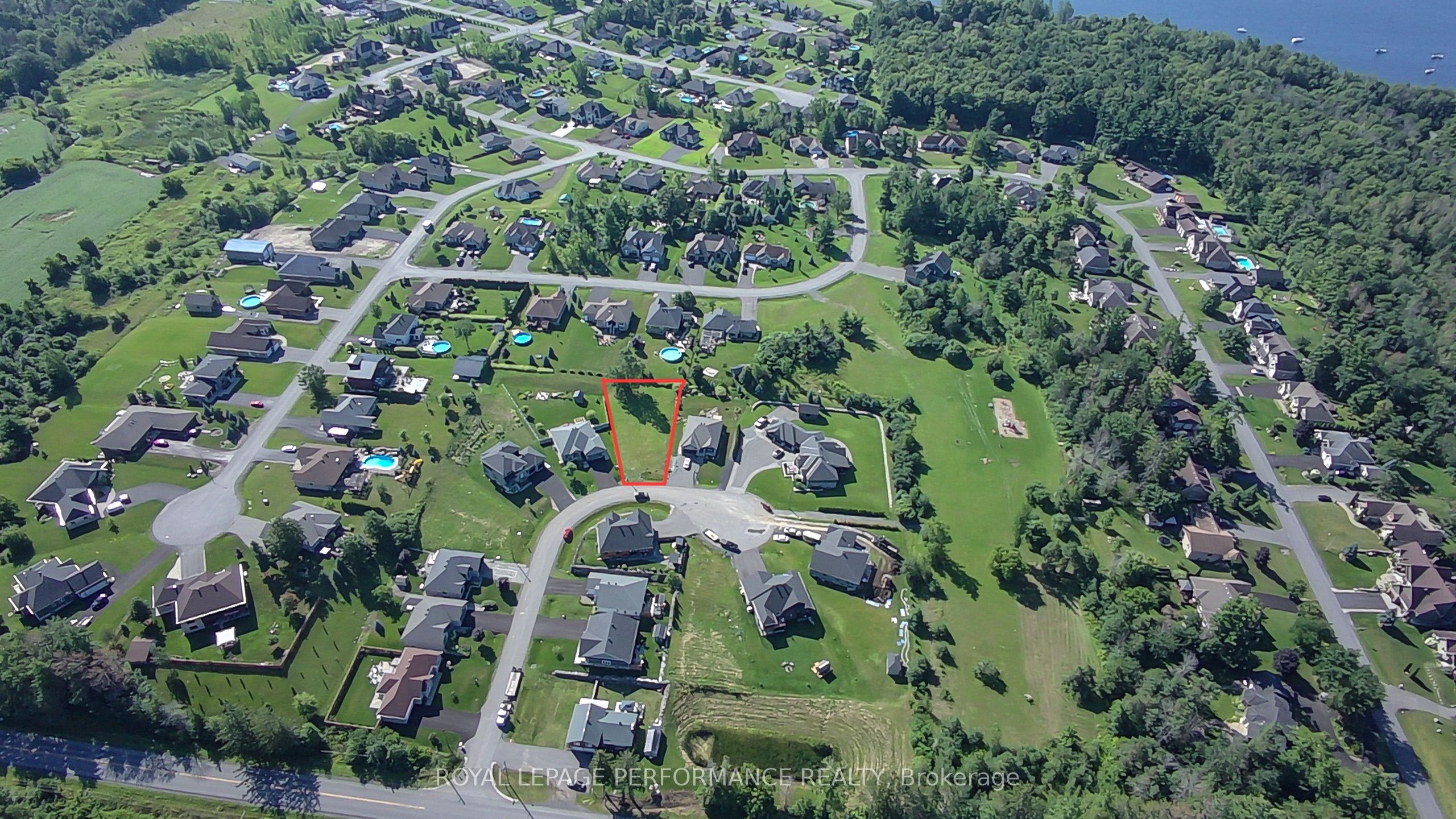13 Matthew Kieran Crescent Property Photo 11