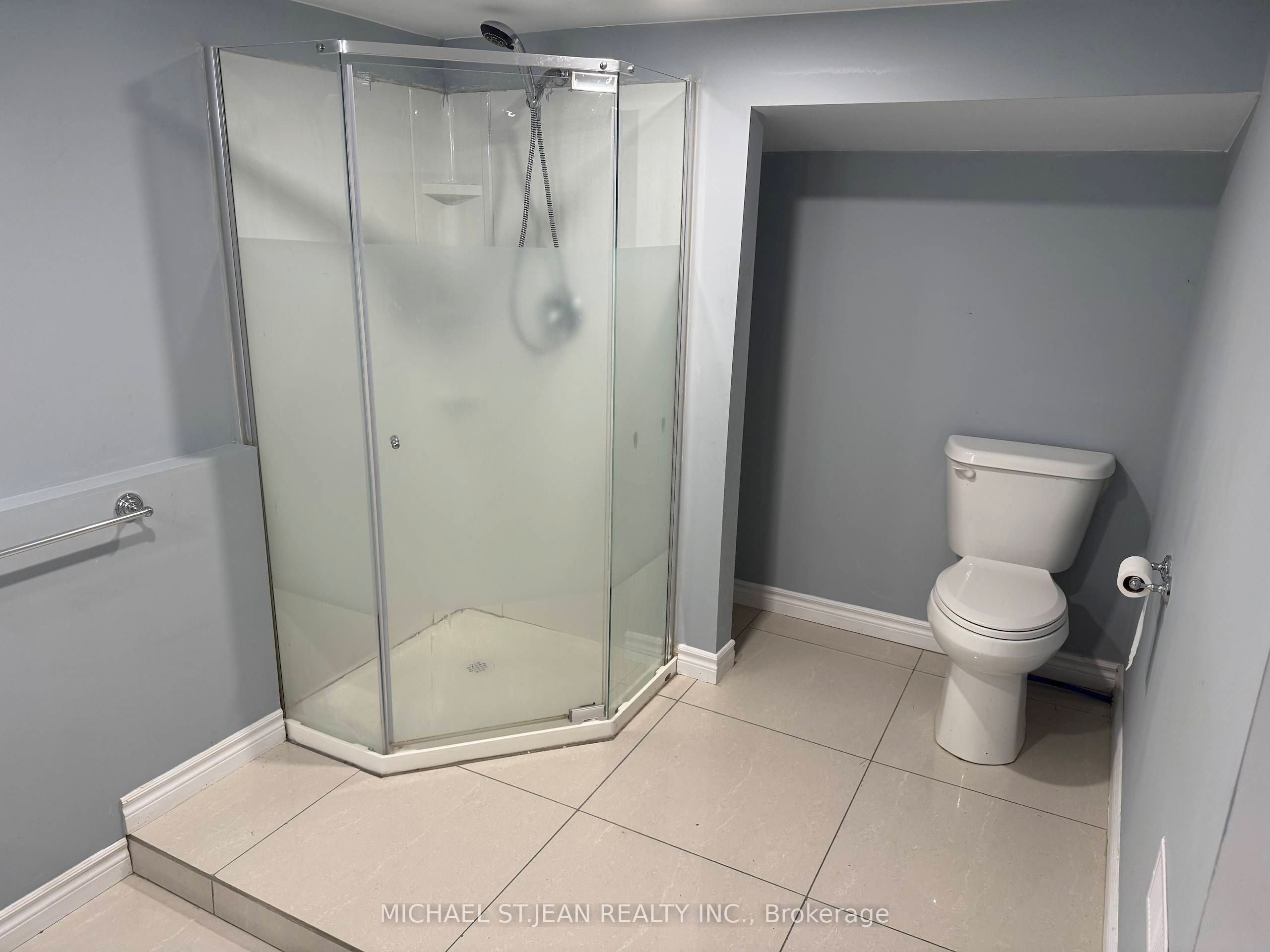146 Winona Road Bsmt Property Photo 5