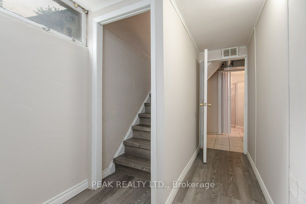 185 Cedarvale Crescent A Property Photo 30