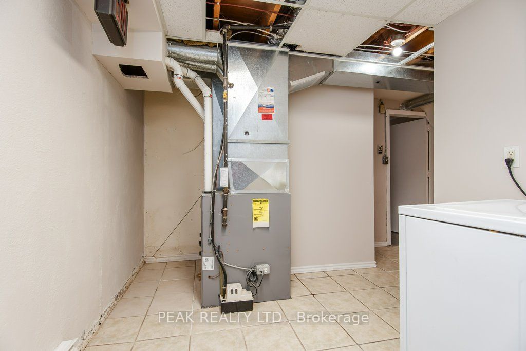 185 Cedarvale Crescent A Property Photo 35