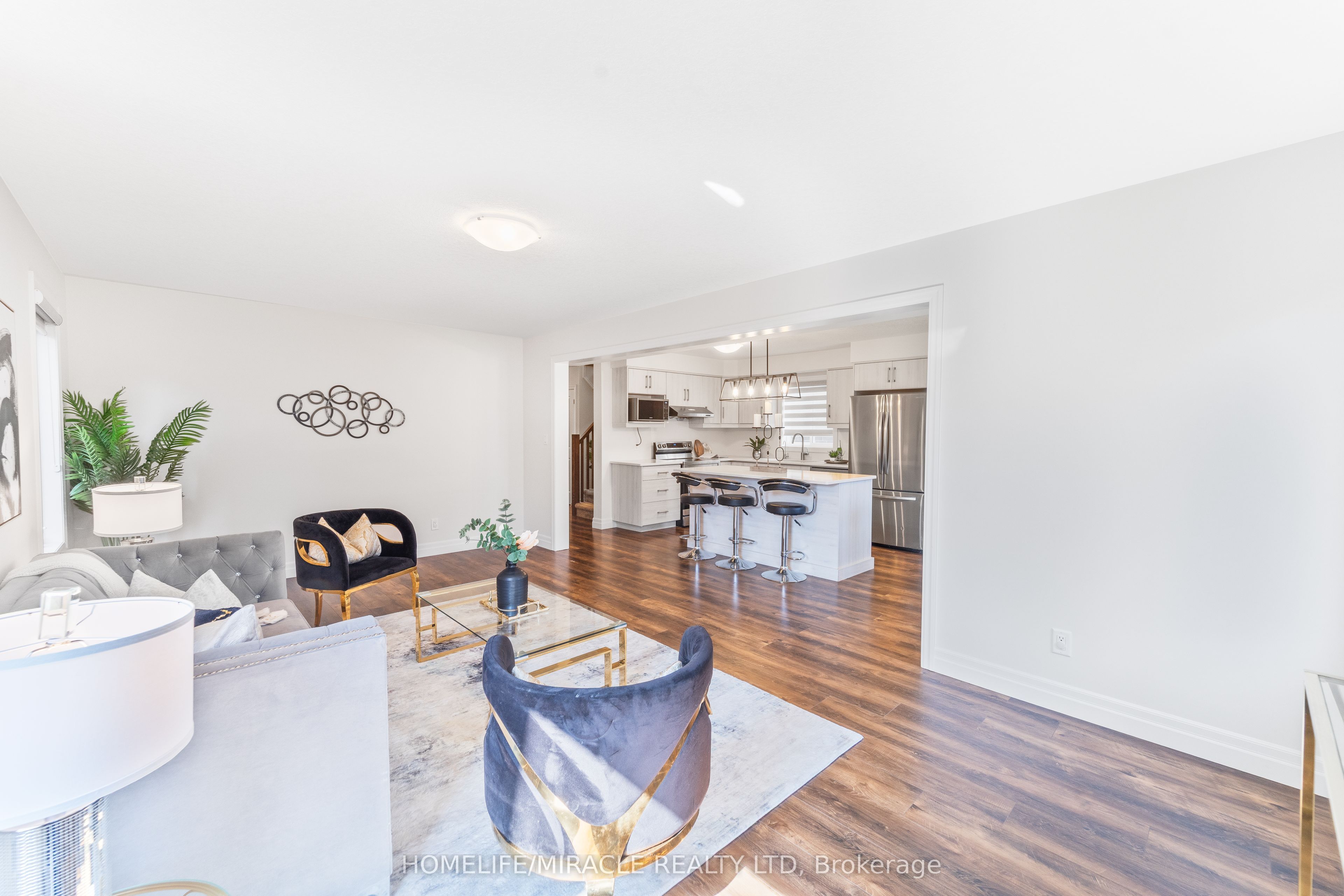 53 Robertson Drive Property Photo 10