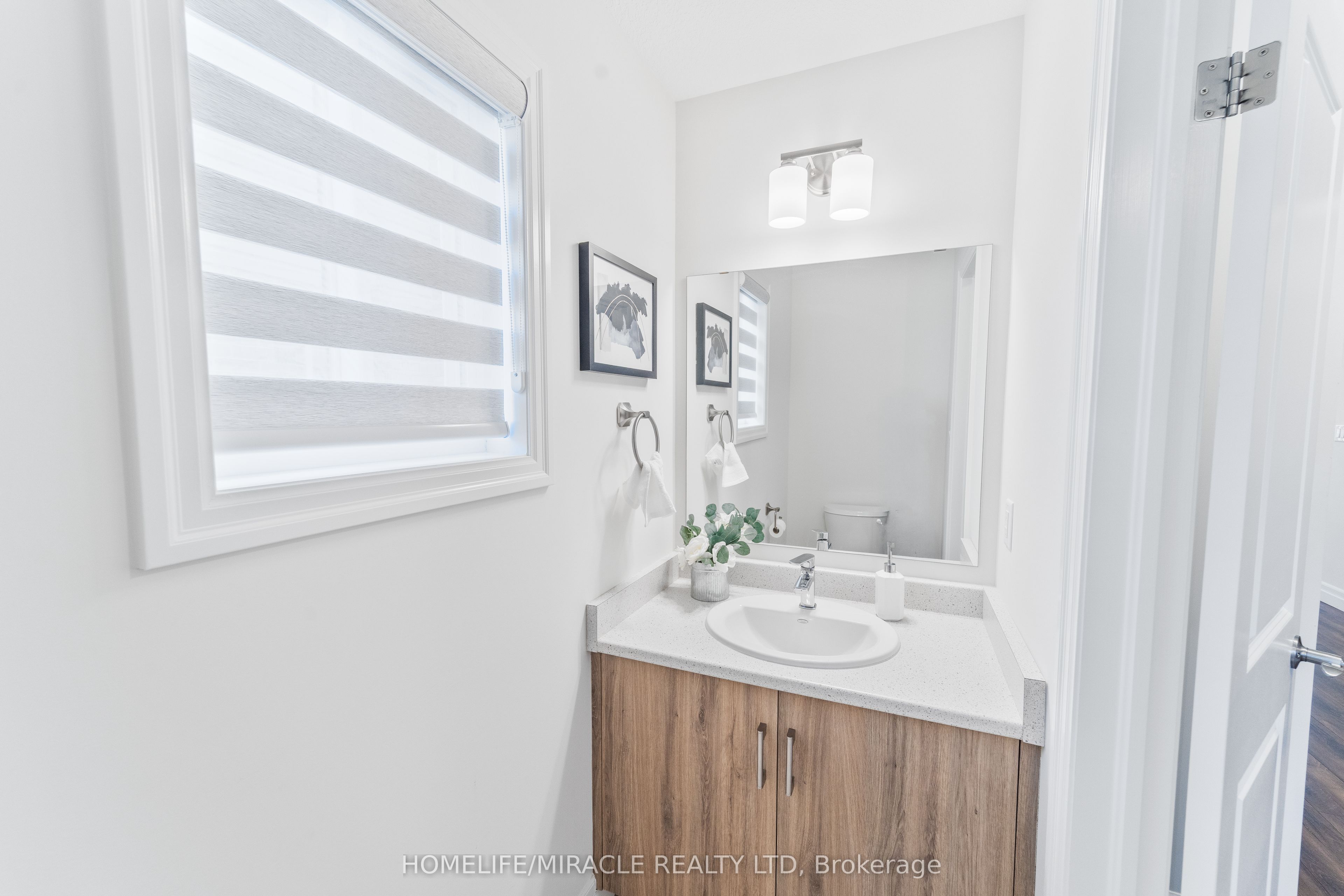 53 Robertson Drive Property Photo 13