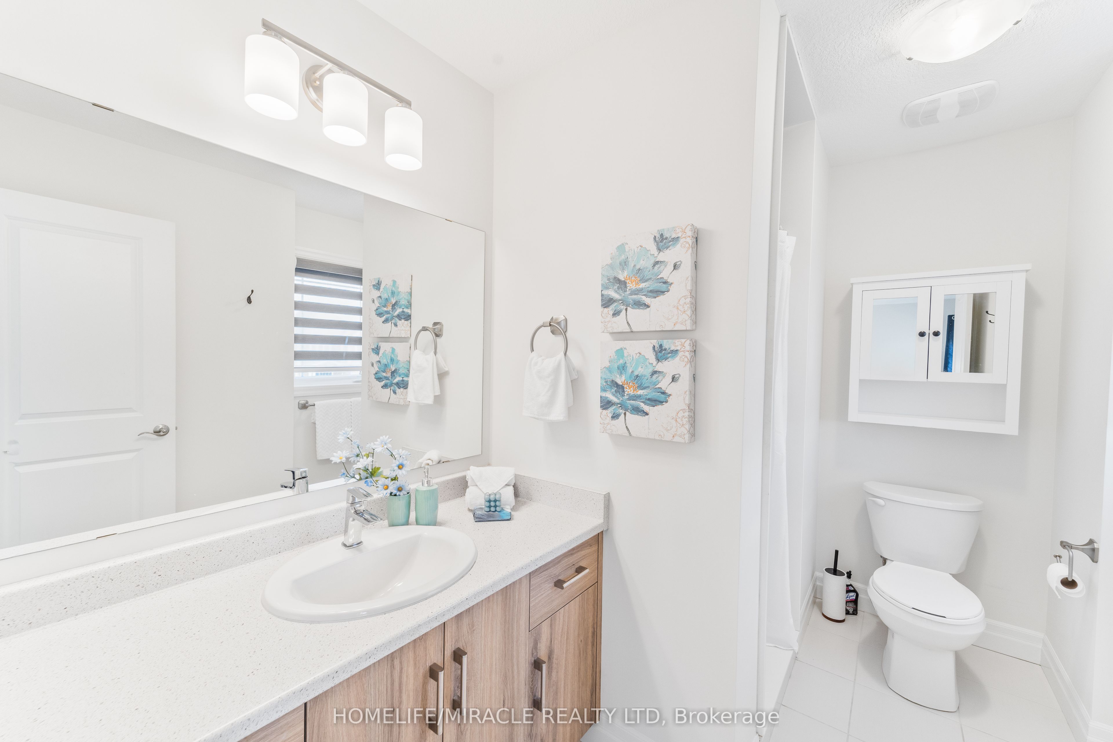 53 Robertson Drive Property Photo 15