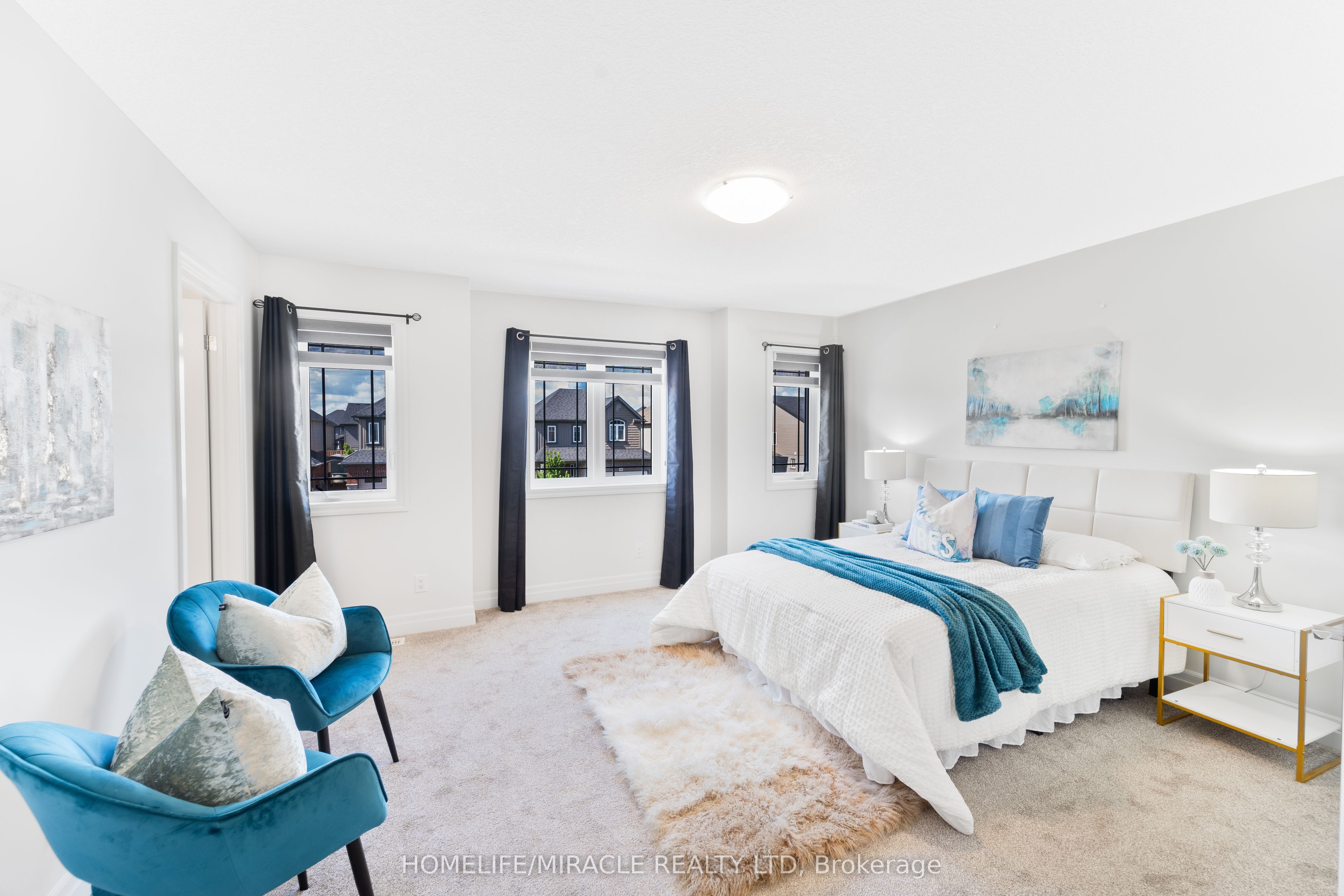 53 Robertson Drive Property Photo 24