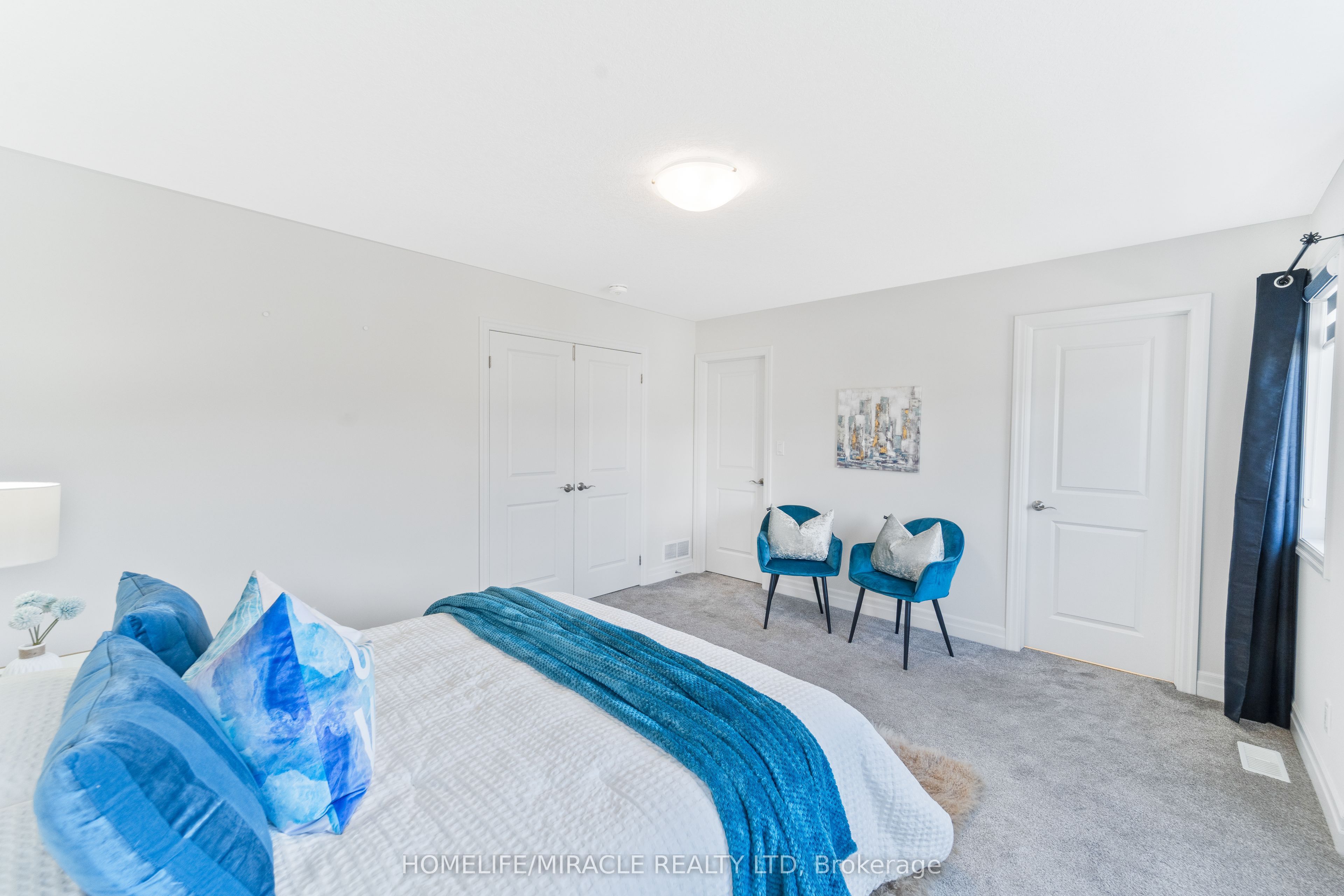 53 Robertson Drive Property Photo 25