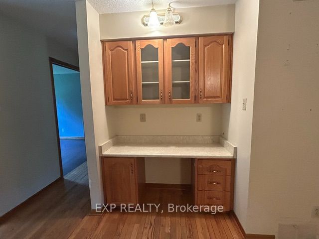 9327 Cooper Hill Road Property Photo 10