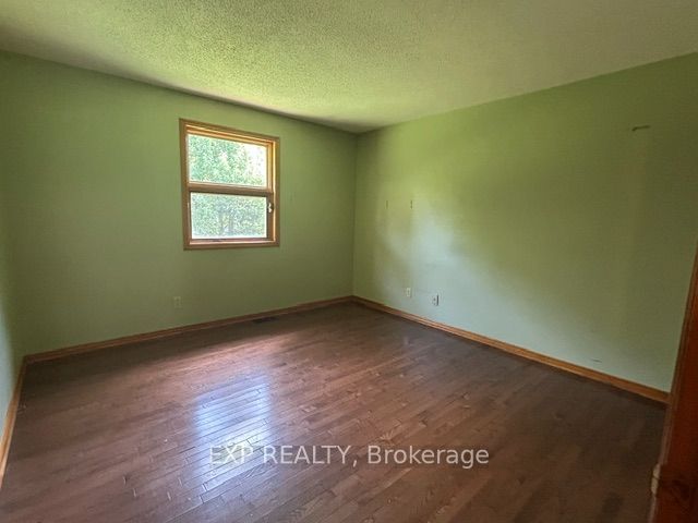 9327 Cooper Hill Road Property Photo 19