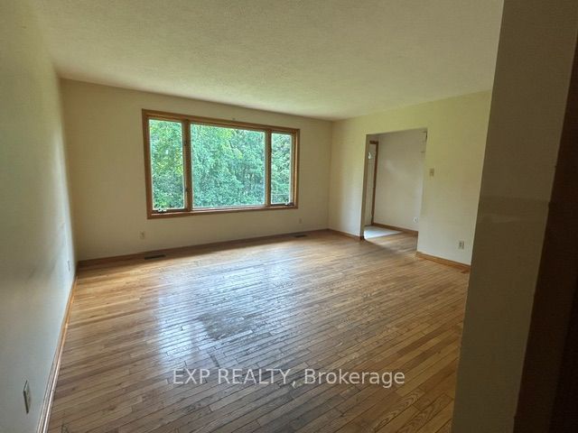 9327 Cooper Hill Road Property Photo 22