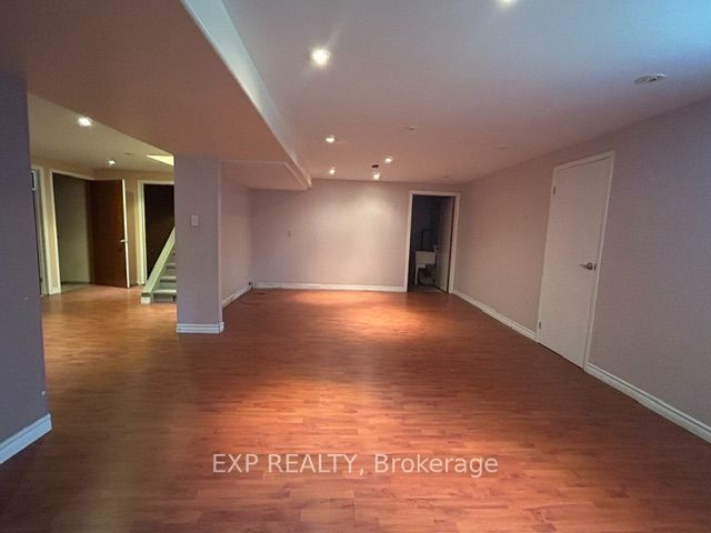 9327 Cooper Hill Road Property Photo 29