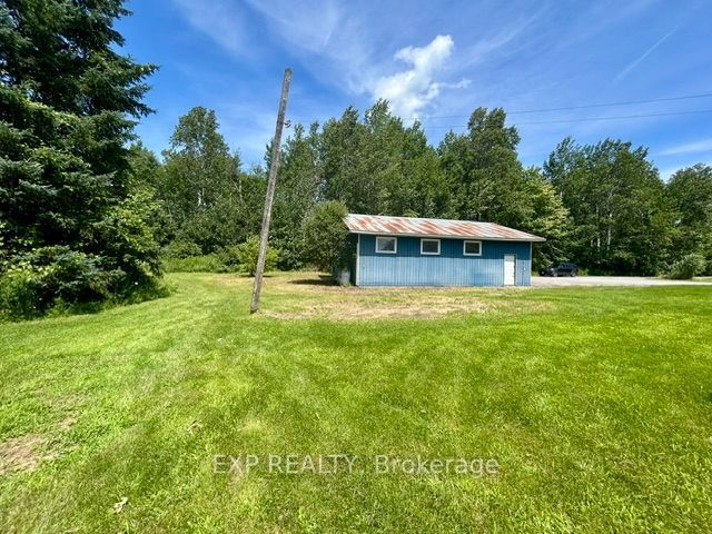 9327 Cooper Hill Road Property Photo 32
