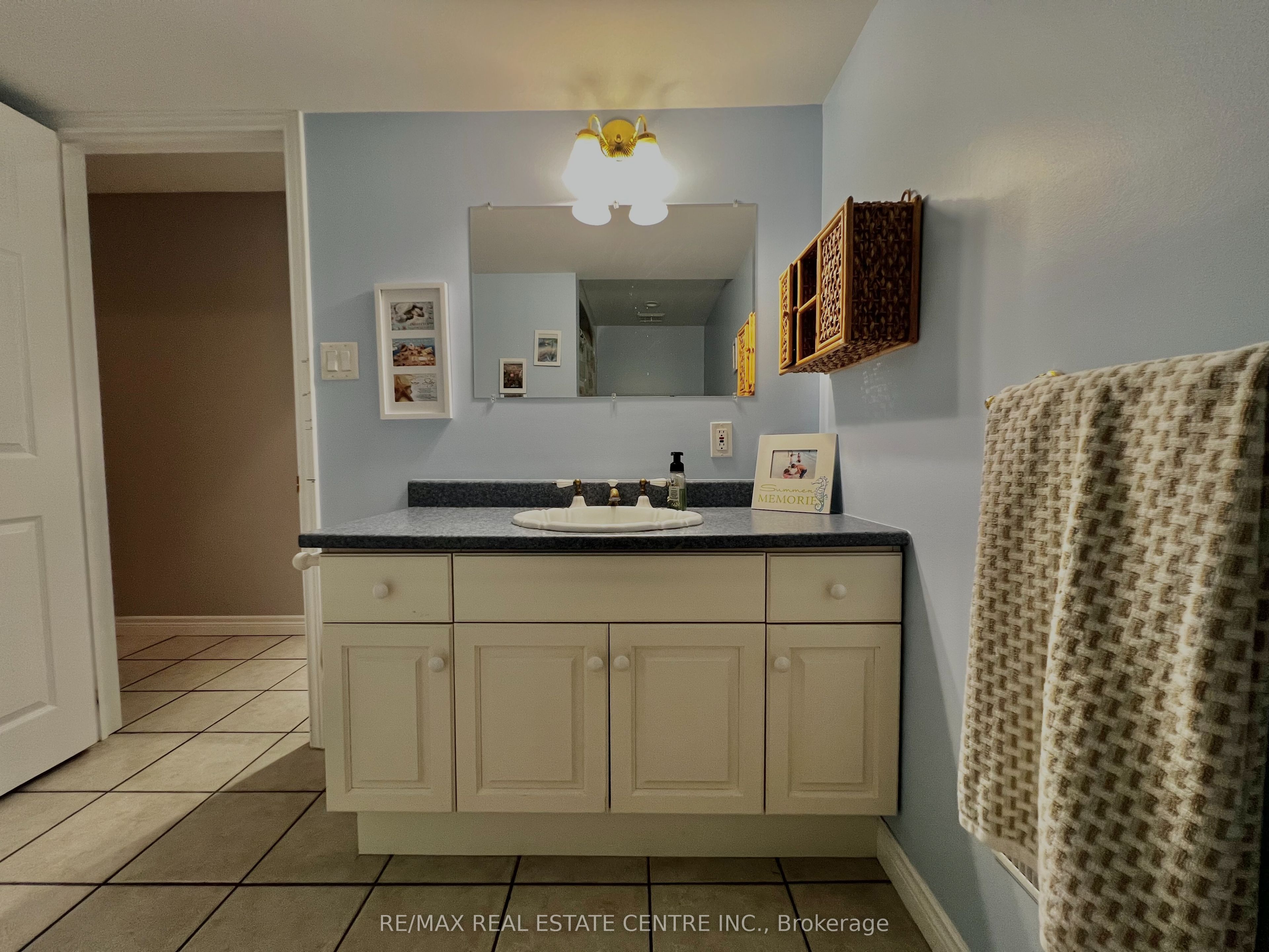 476210 3rd Line Property Photo 40