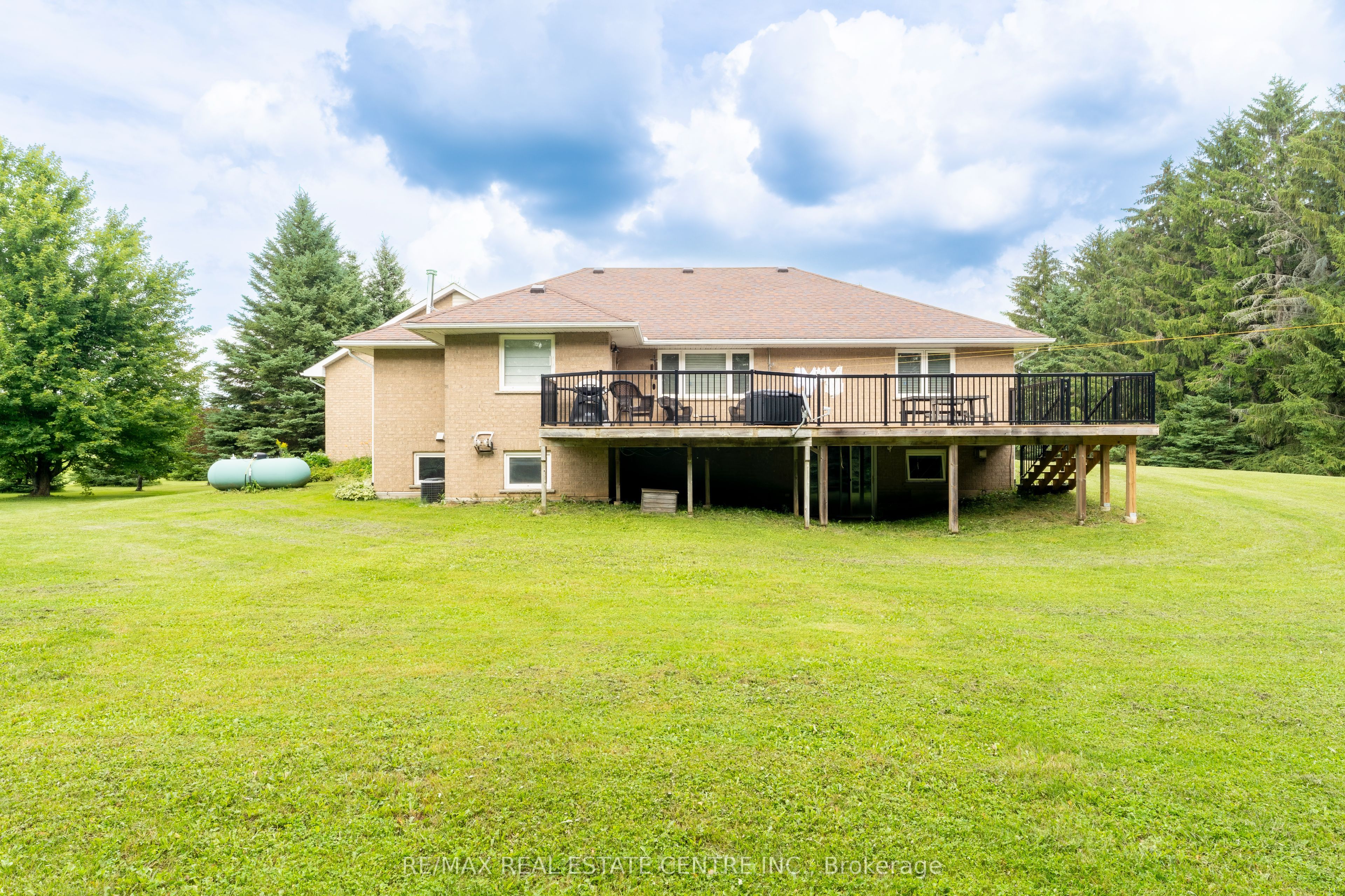 476210 3rd Line Property Photo 49