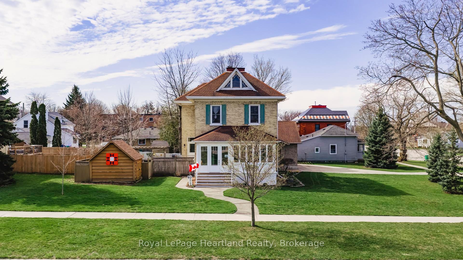 67 Elgin Avenue W Property Photo 1