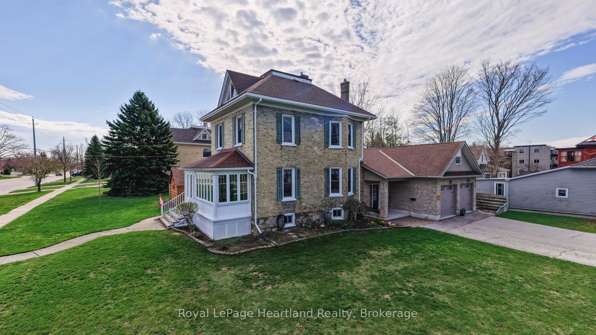 67 Elgin Avenue W Property Photo 50