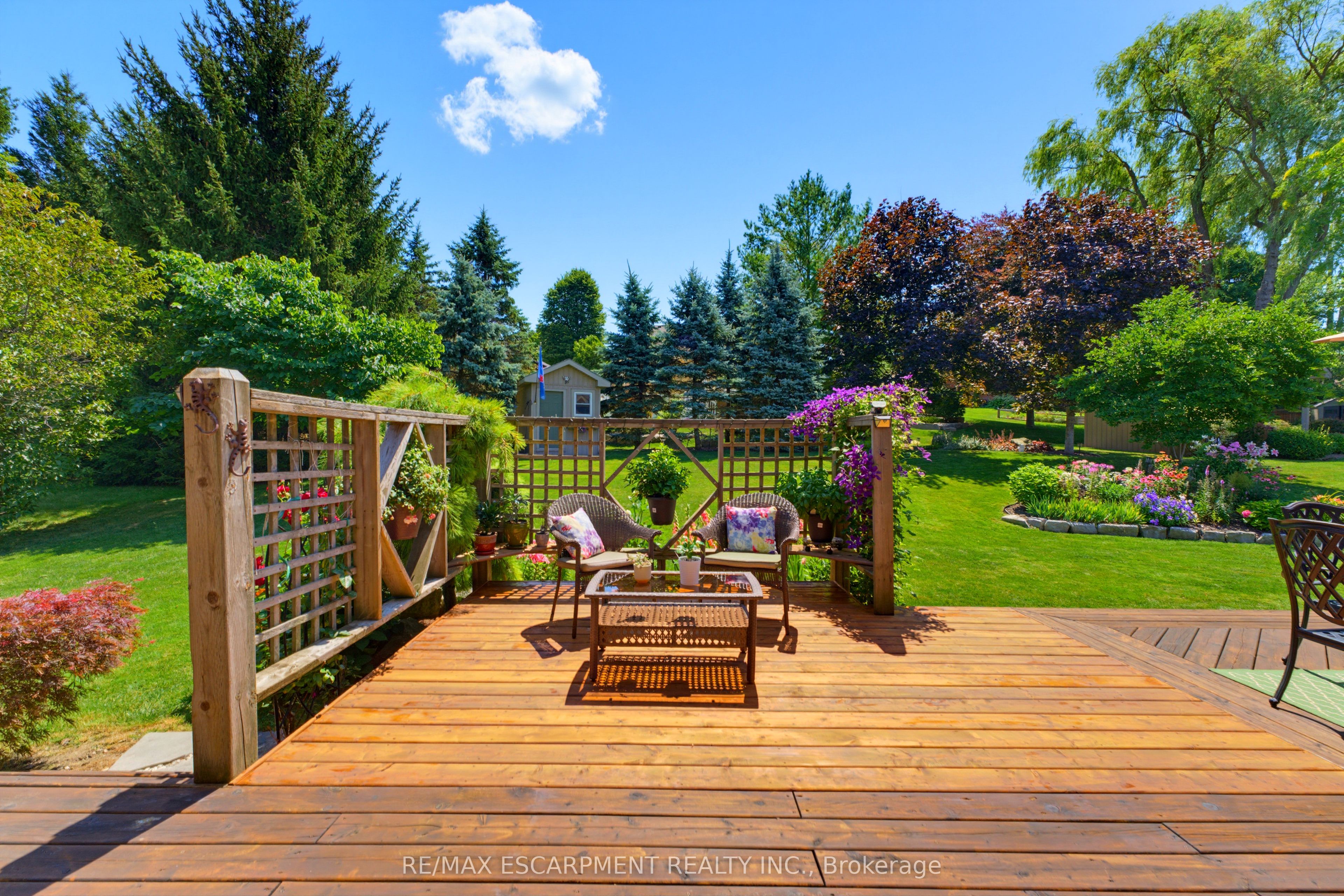 60 Donjon Boulevard Property Photo 27