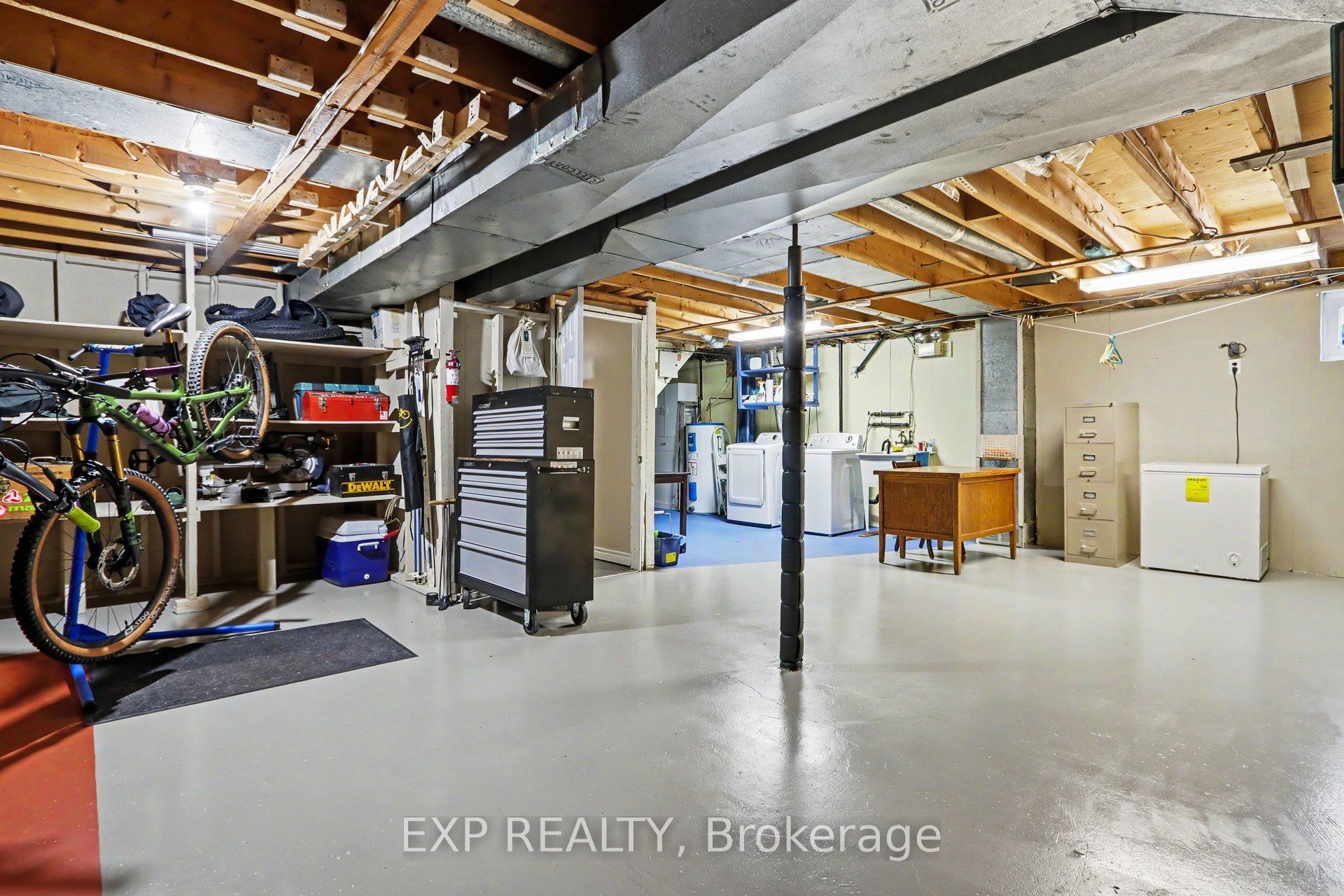 139 Abbeyhill Drive Property Photo 15
