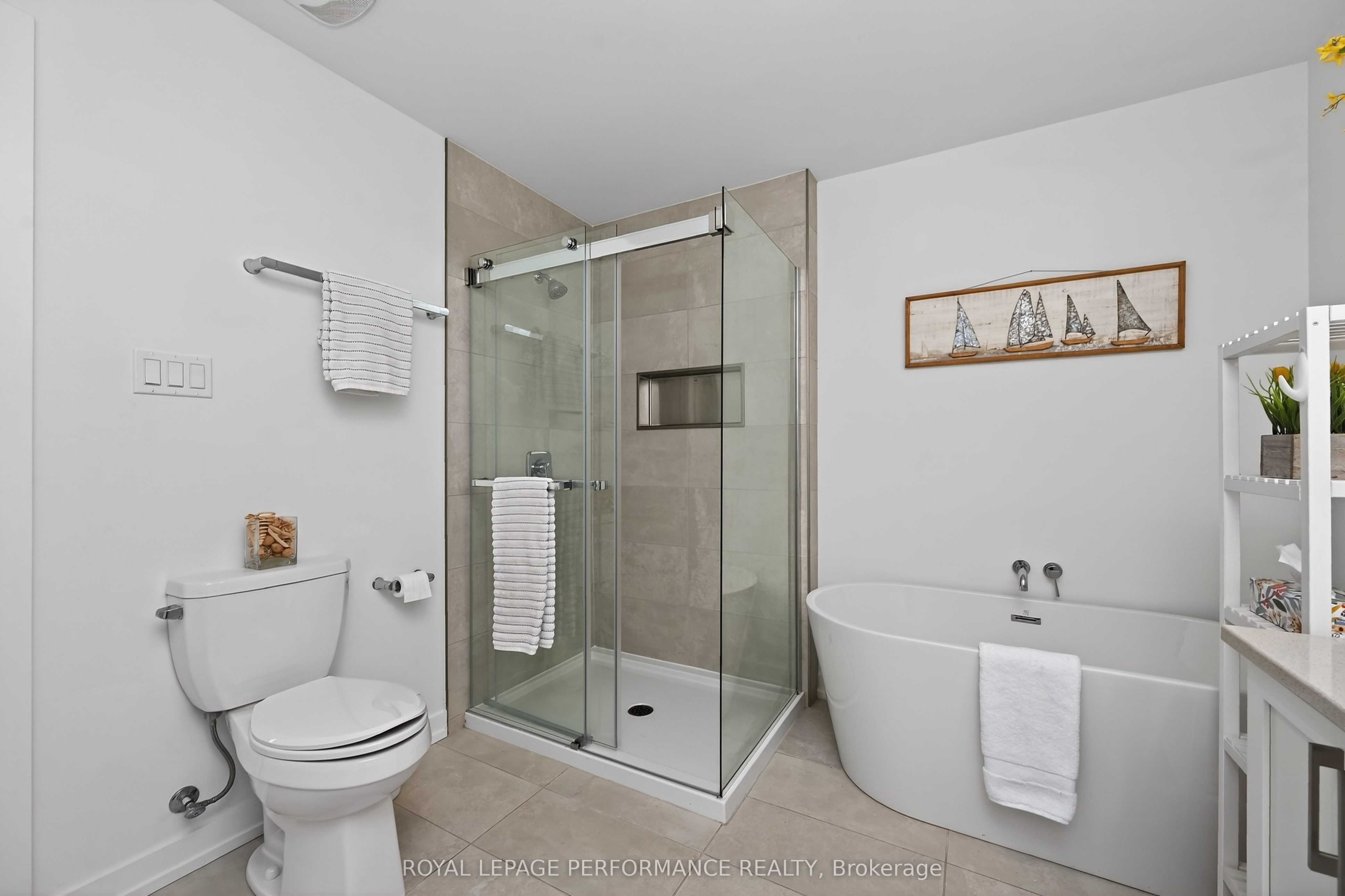 83 St Moritz Trail 202 Property Photo 19