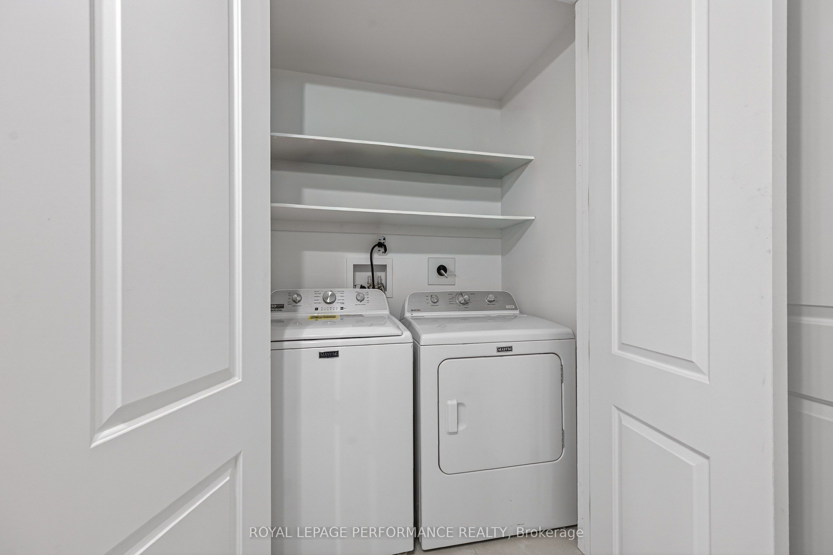 83 St Moritz Trail 202 Property Photo 20