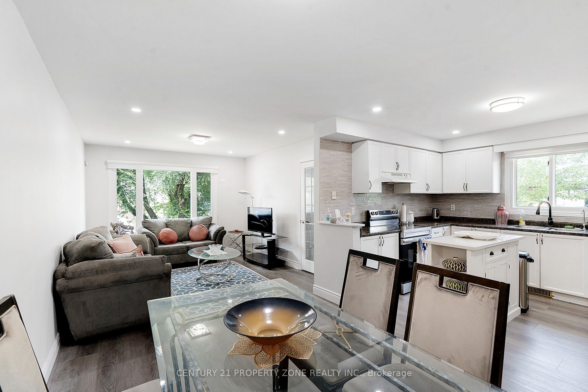 137 Nickolas Crescent Property Photo 10