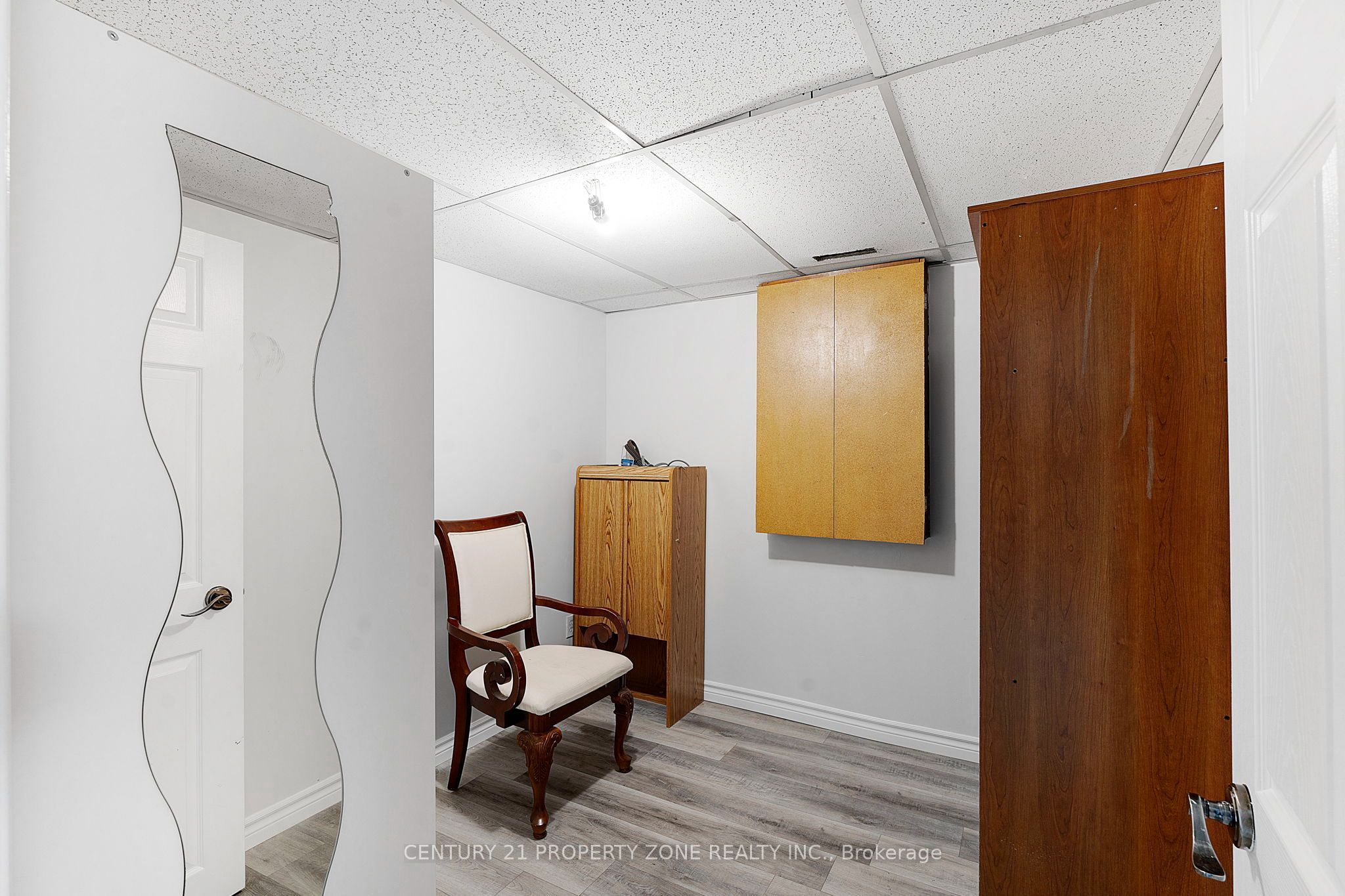 137 Nickolas Crescent Property Photo 25