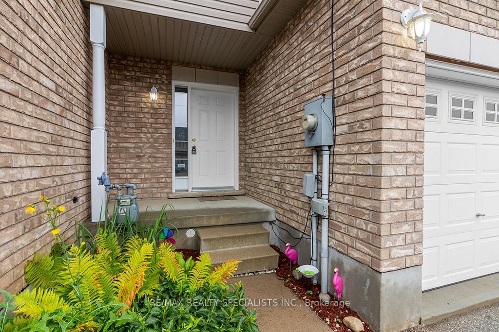 292 Briarmeadow Drive Property Photo 7