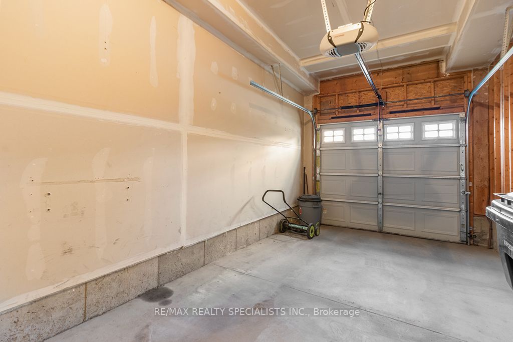 292 Briarmeadow Drive Property Photo 40