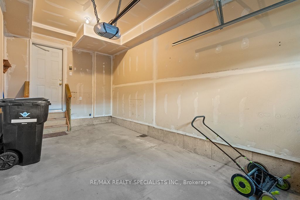 292 Briarmeadow Drive Property Photo 41