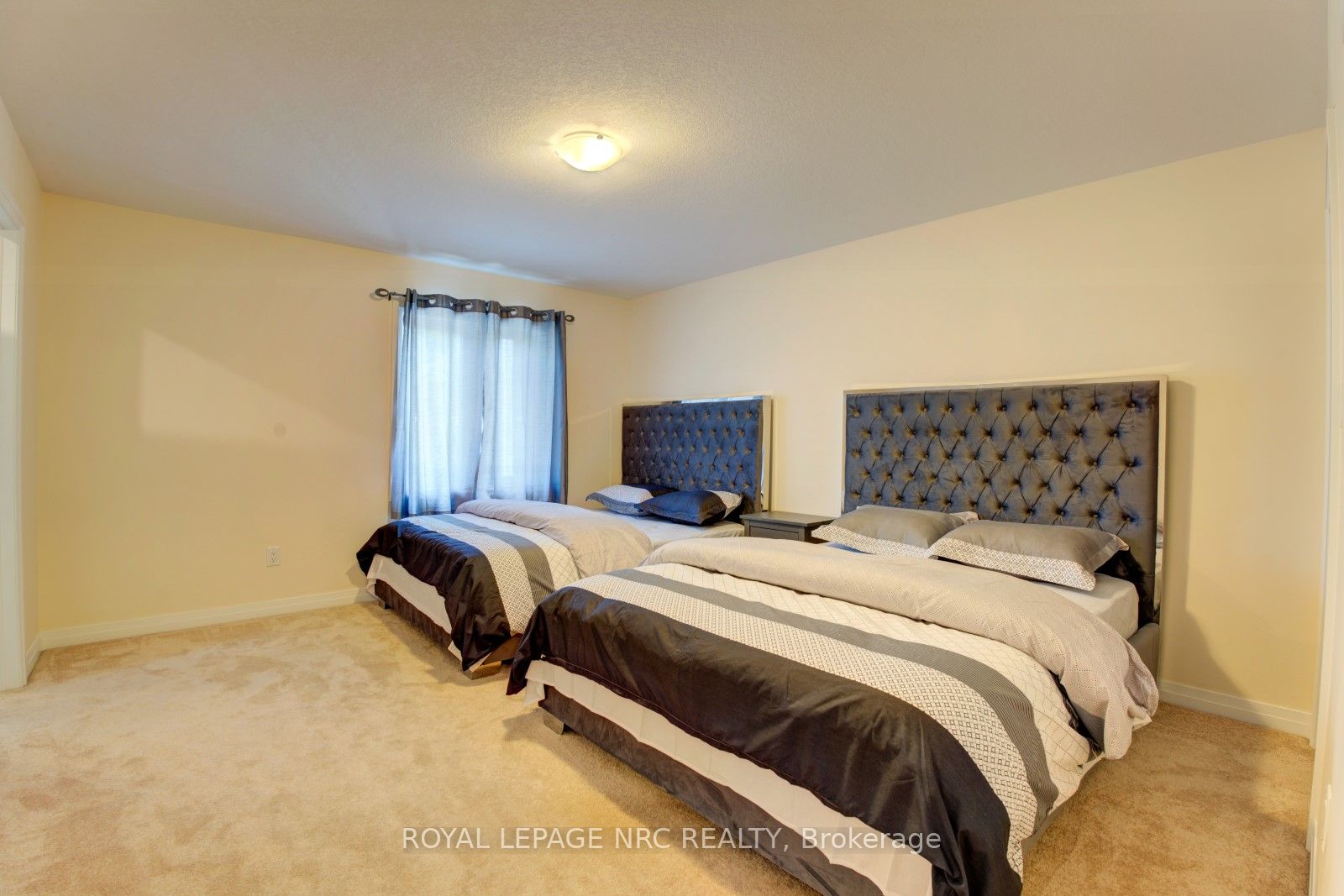 4901 Pettit Avenue Property Photo 9