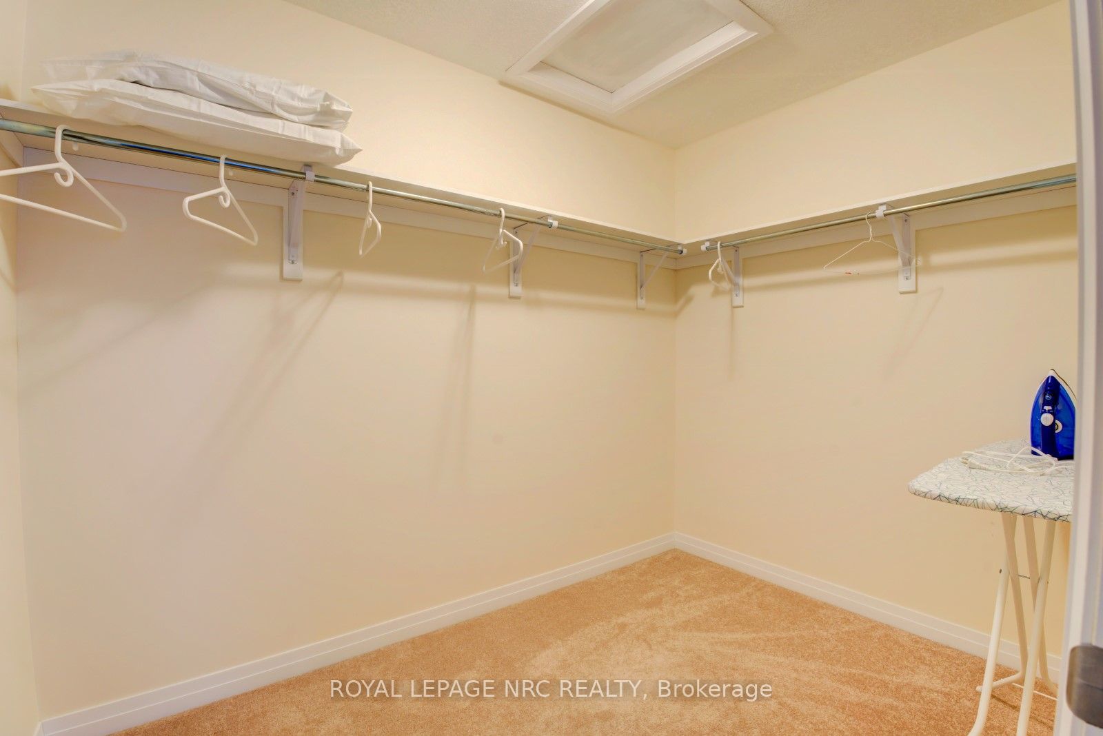 4901 Pettit Avenue Property Photo 11
