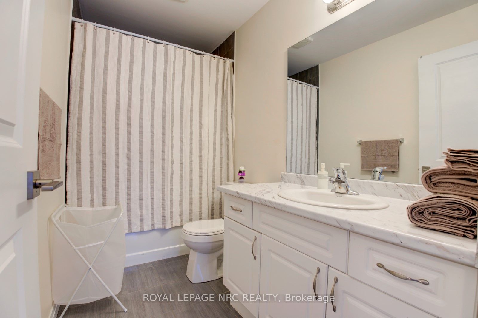 4901 Pettit Avenue Property Photo 18