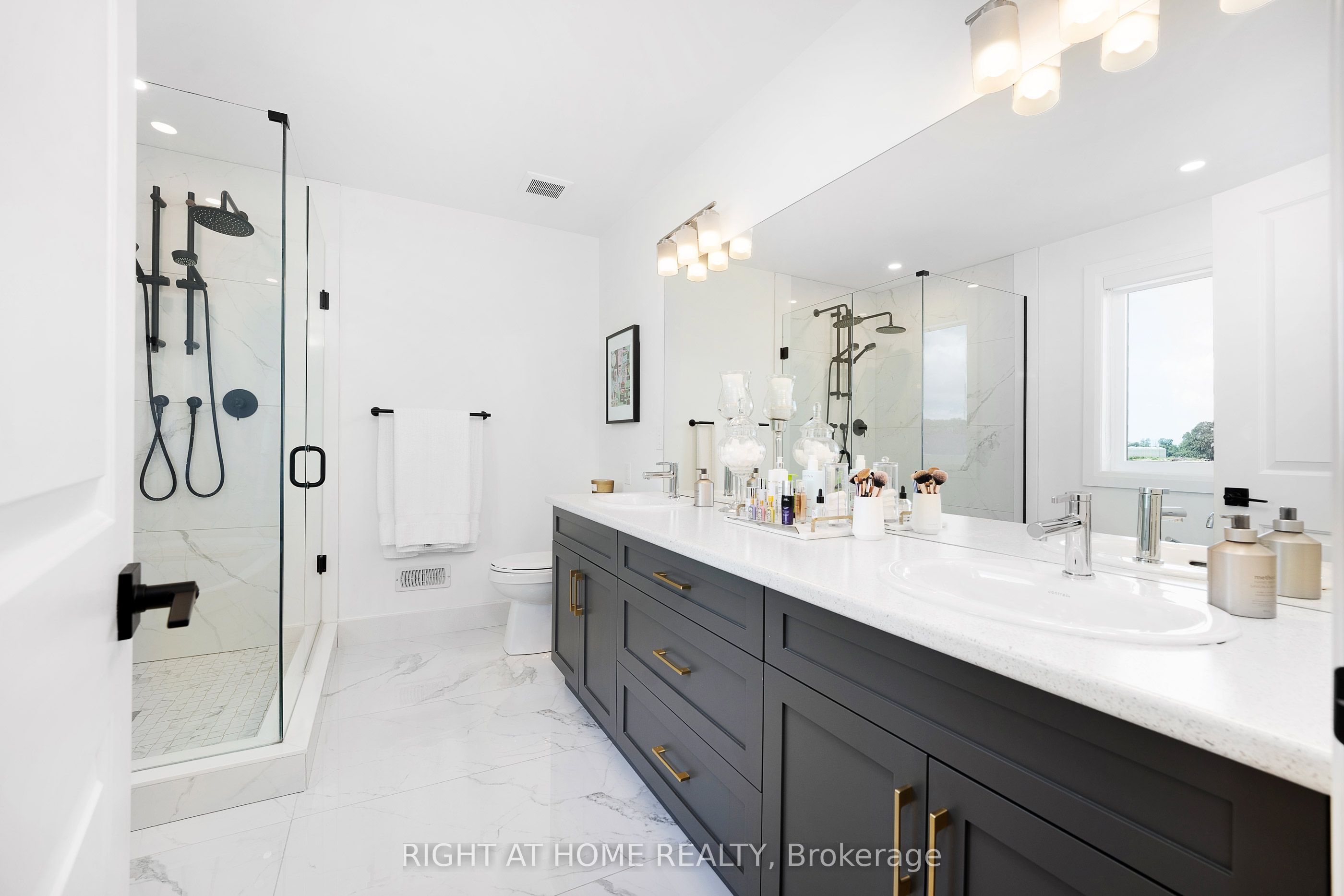 1846 Queens Valley Drive Property Photo 25