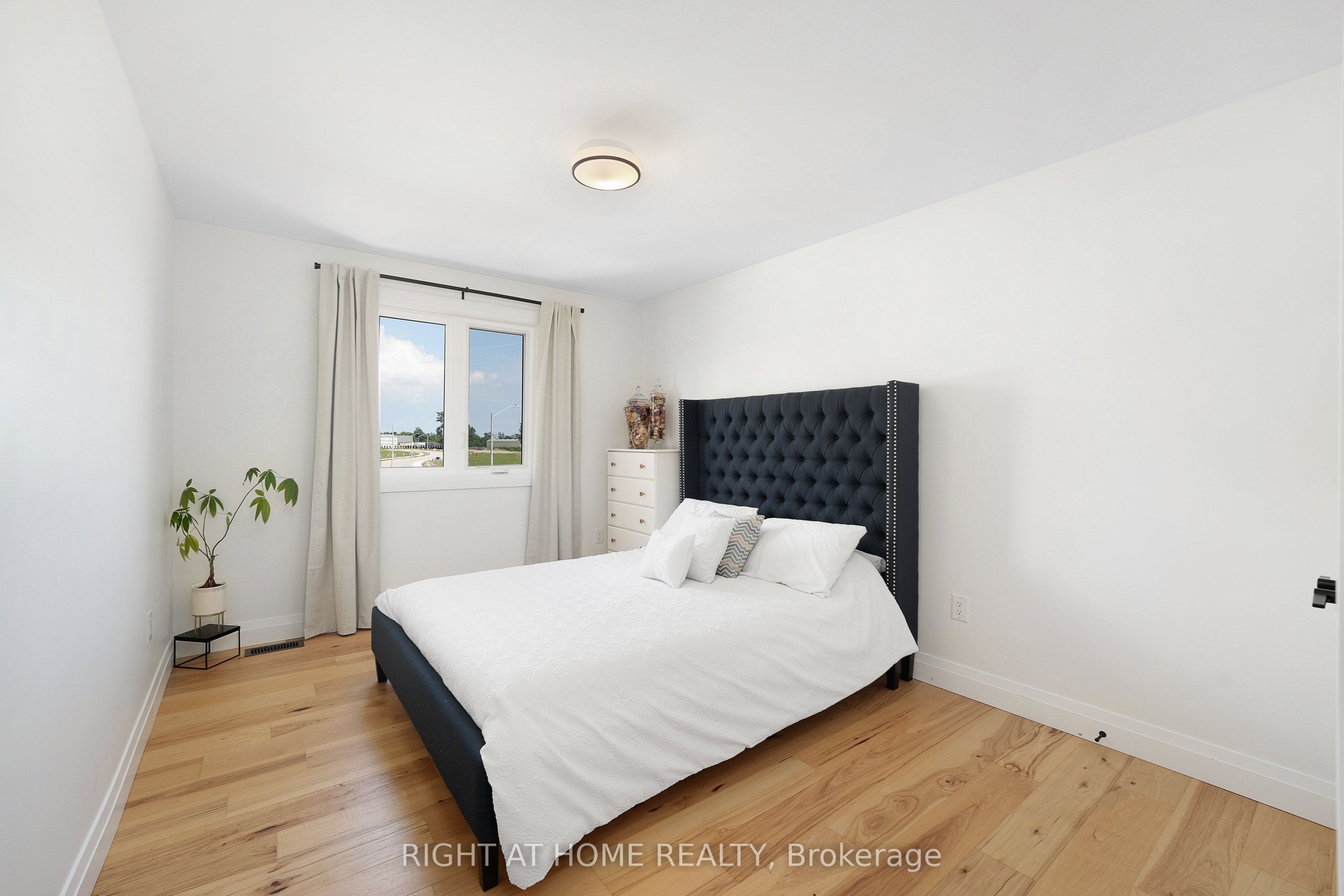 1846 Queens Valley Drive Property Photo 32
