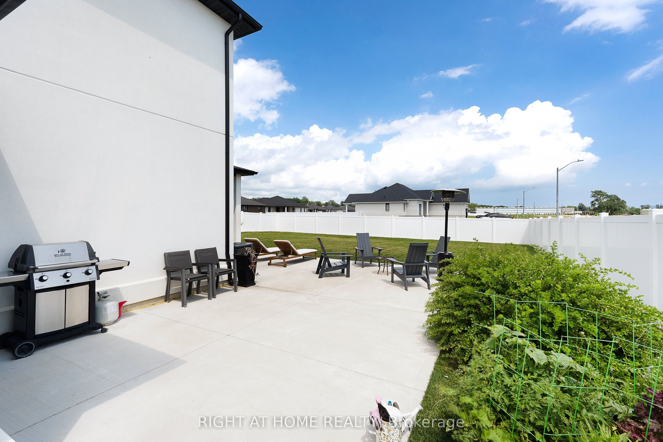 1846 Queens Valley Drive Property Photo 45