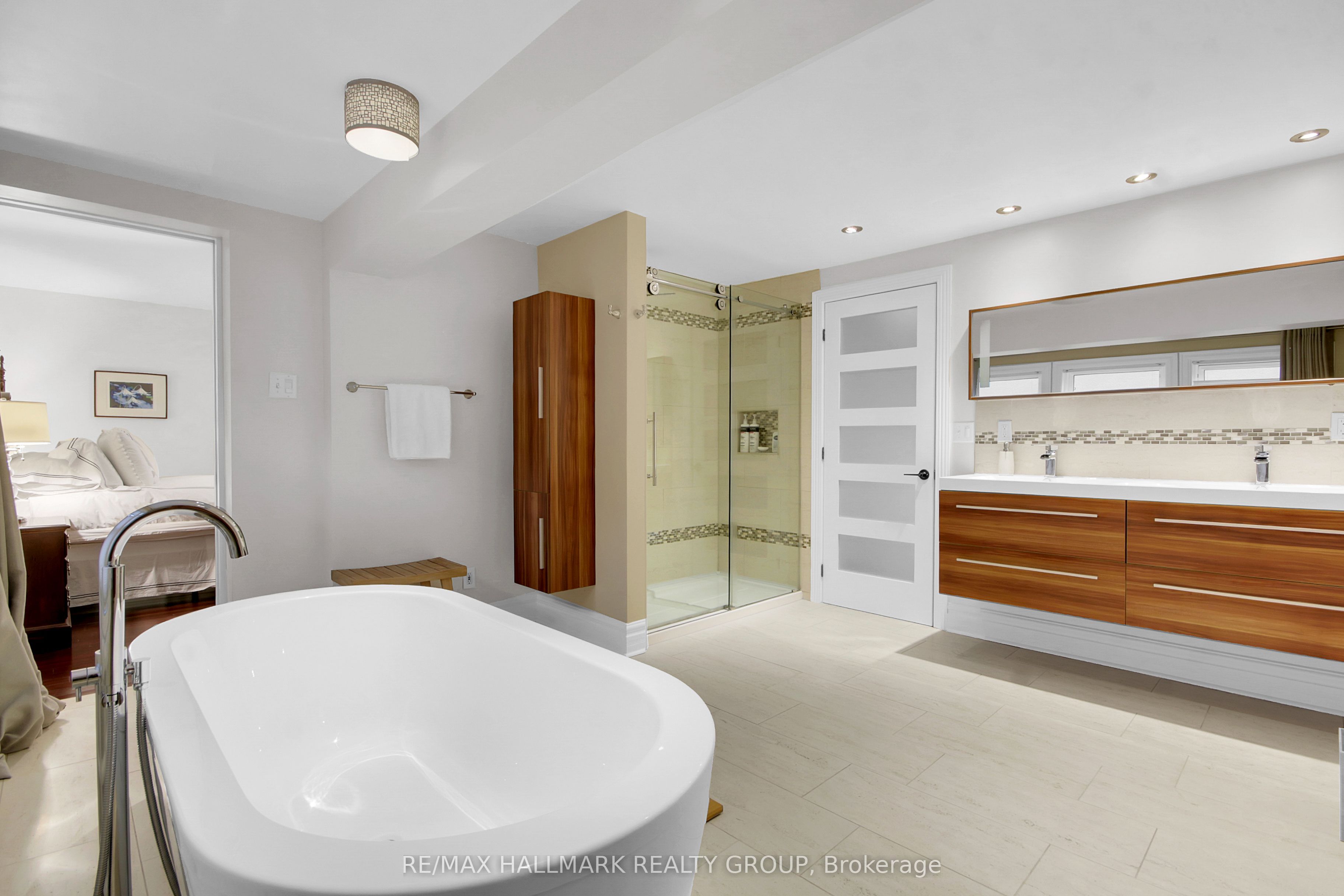 24 Morris Street Property Photo 19