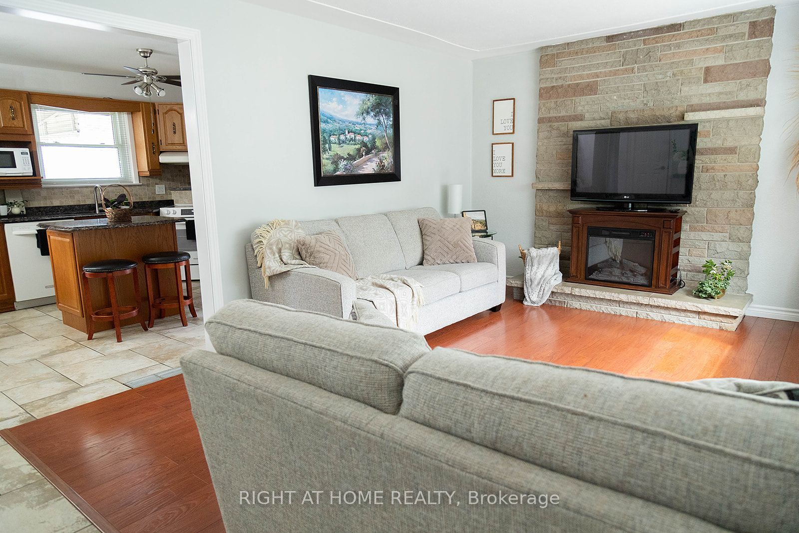 186 King Edward Avenue Property Photo 13