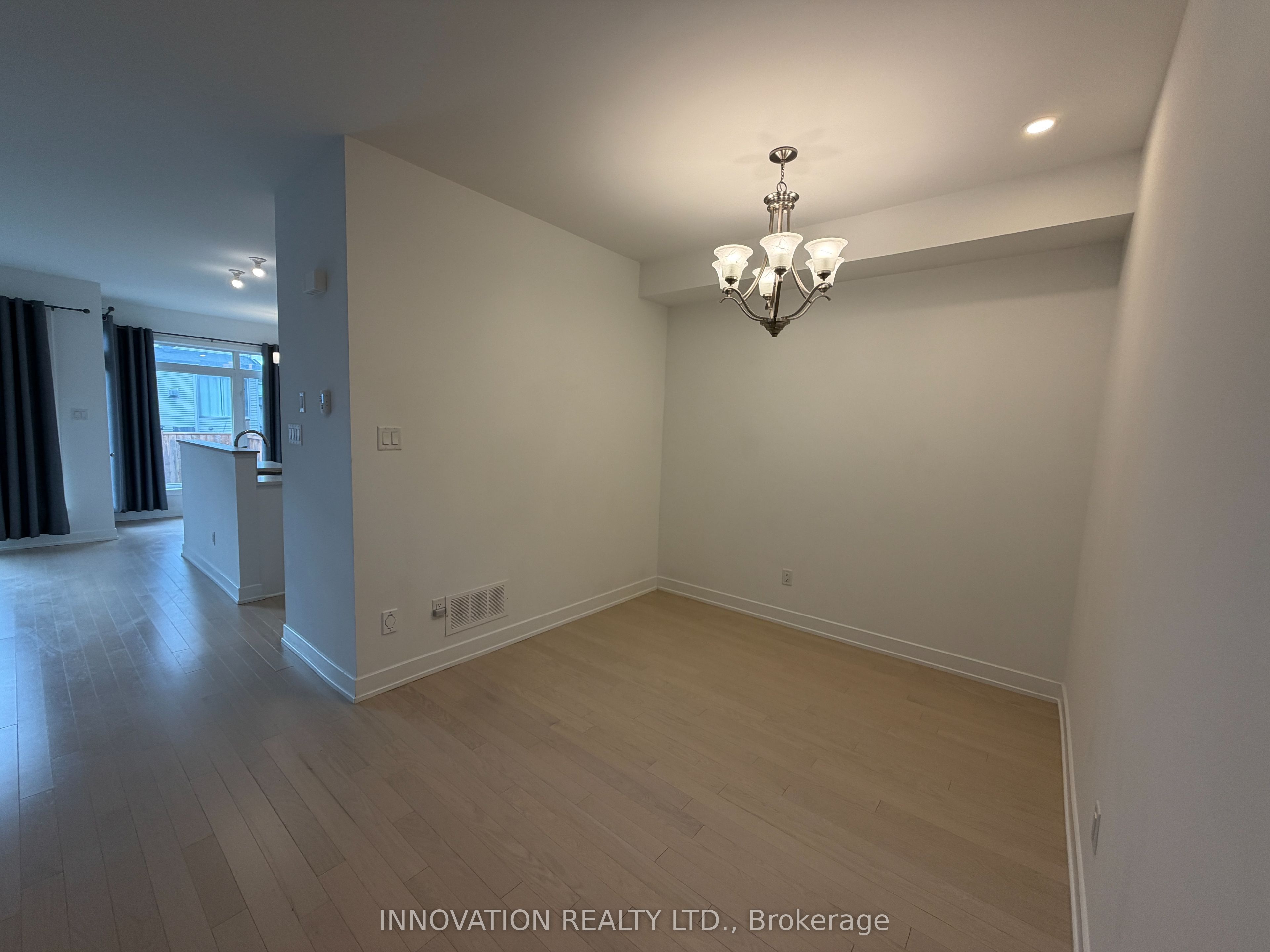 30 Brixton Way Property Photo 8