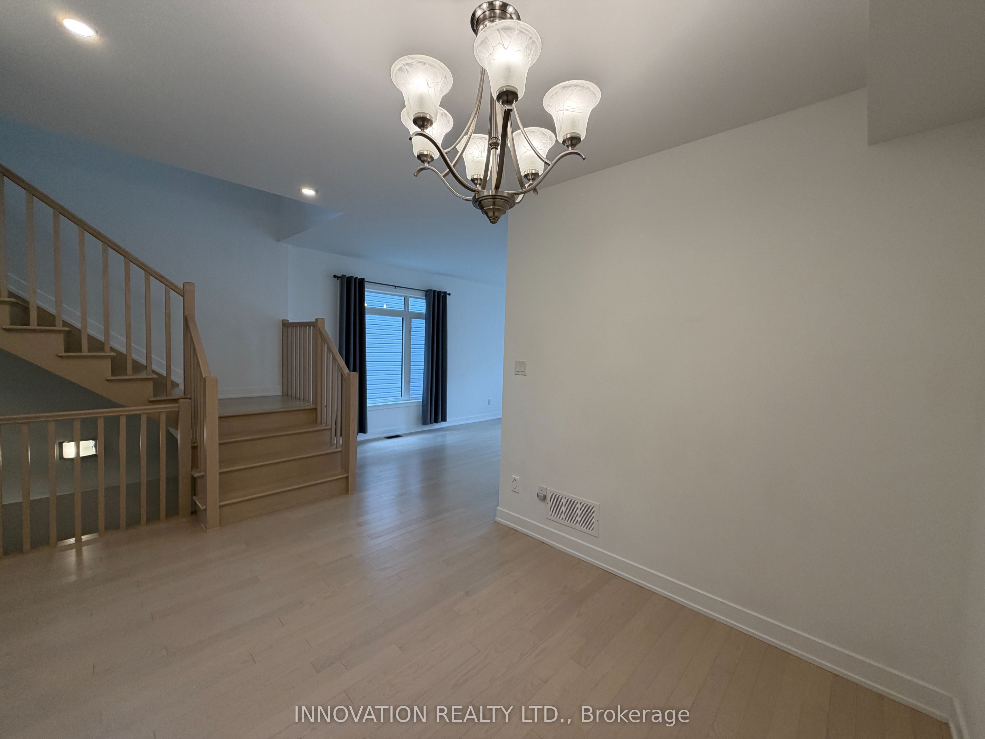 30 Brixton Way Property Photo 11